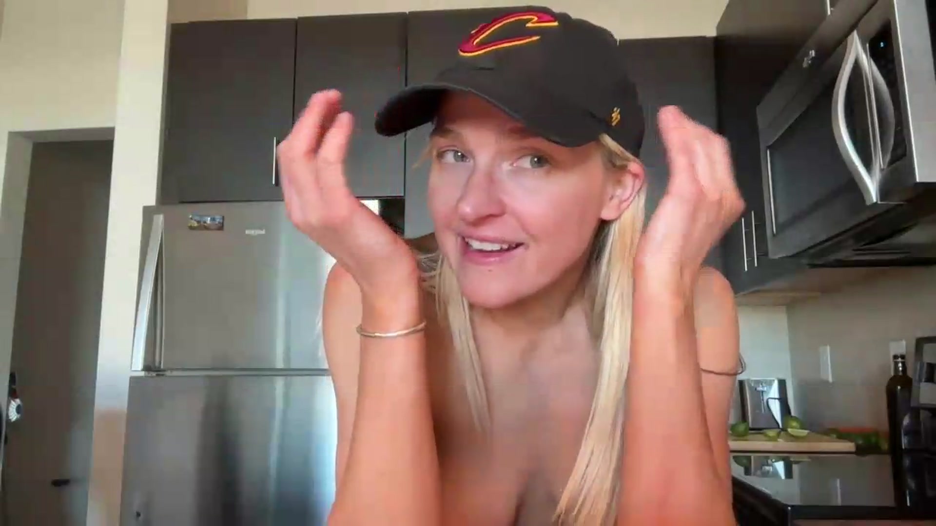 Gallery image thumbnail from Partygirl1's myfreecams stream on, 05/30/2026, 15:12 image 3 of 20