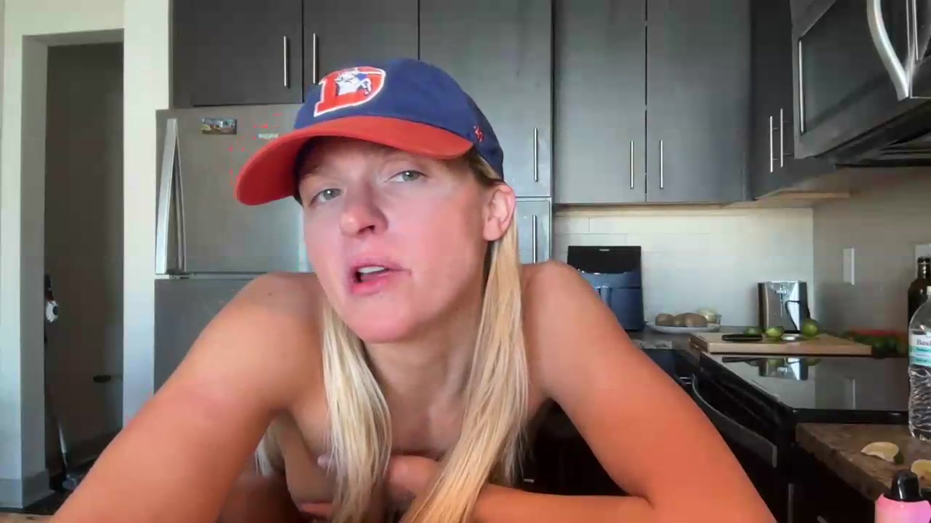 Gallery image thumbnail from Partygirl1's myfreecams stream on, 05/30/2026, 15:12 image 15 of 20