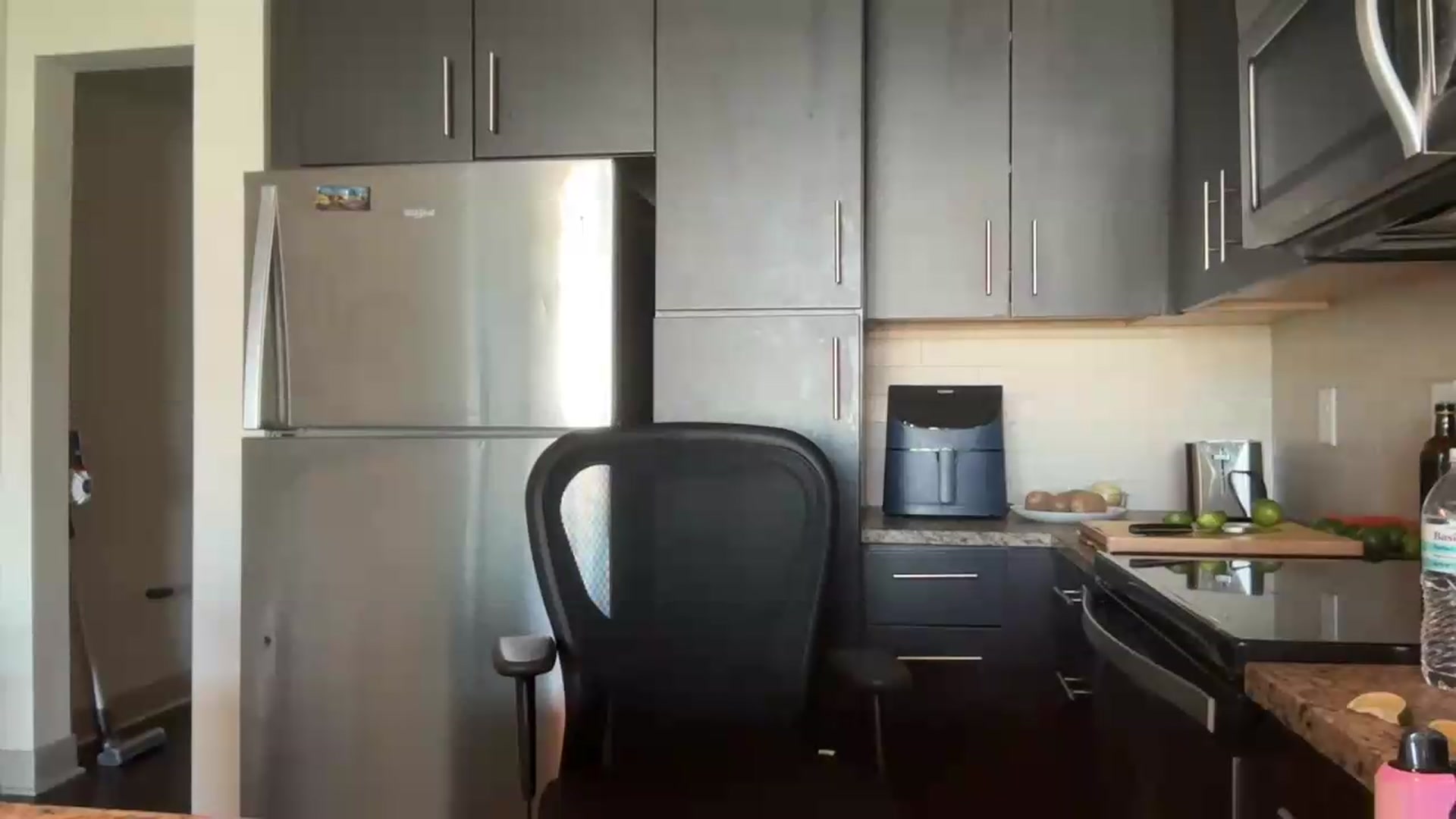 Gallery image thumbnail from Partygirl1's myfreecams stream on, 05/30/2026, 15:12 image 17 of 20