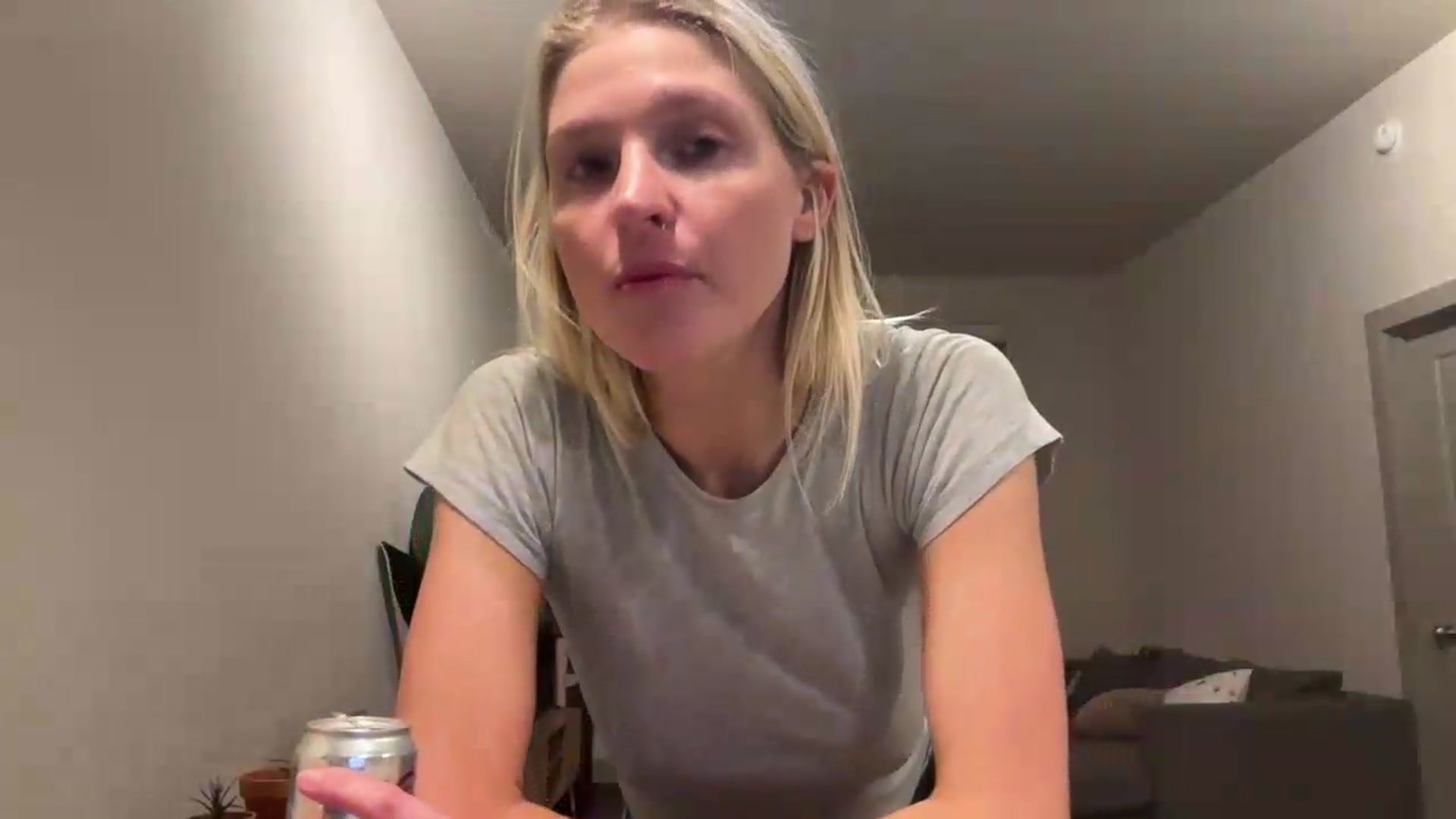 Gallery image thumbnail from Partygirl1's myfreecams stream on, 06/01/2026, 07:52 image 3 of 20