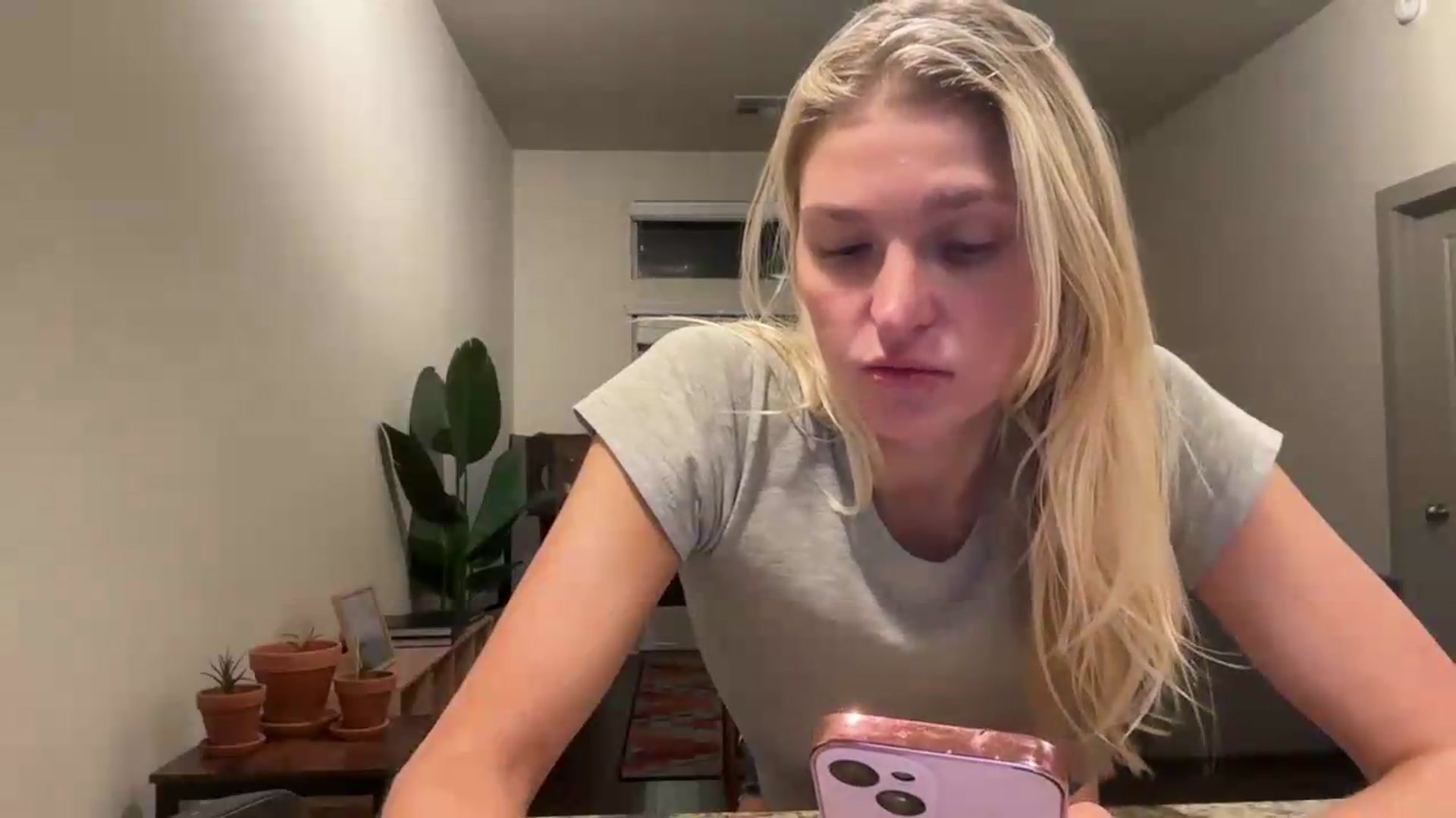 Gallery image thumbnail from Partygirl1's myfreecams stream on, 06/01/2026, 07:52 image 5 of 20