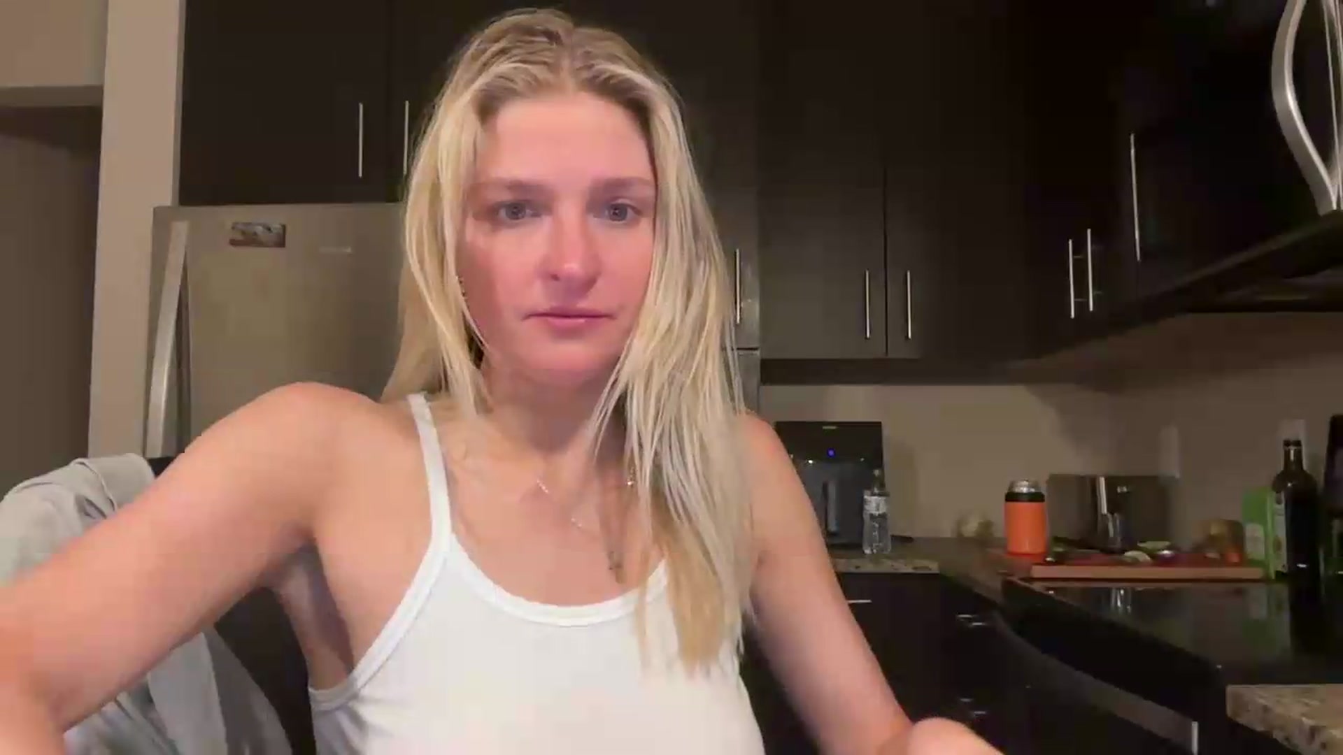Gallery image thumbnail from Partygirl1's myfreecams stream on, 06/02/2026, 10:38 image 10 of 20