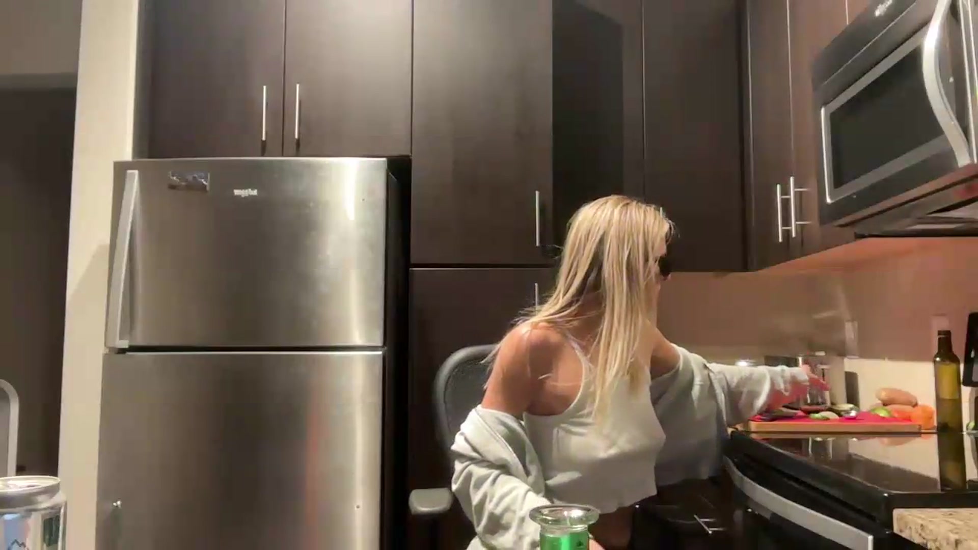 Gallery image thumbnail from Partygirl1's myfreecams stream on, 06/02/2026, 10:38 image 20 of 20
