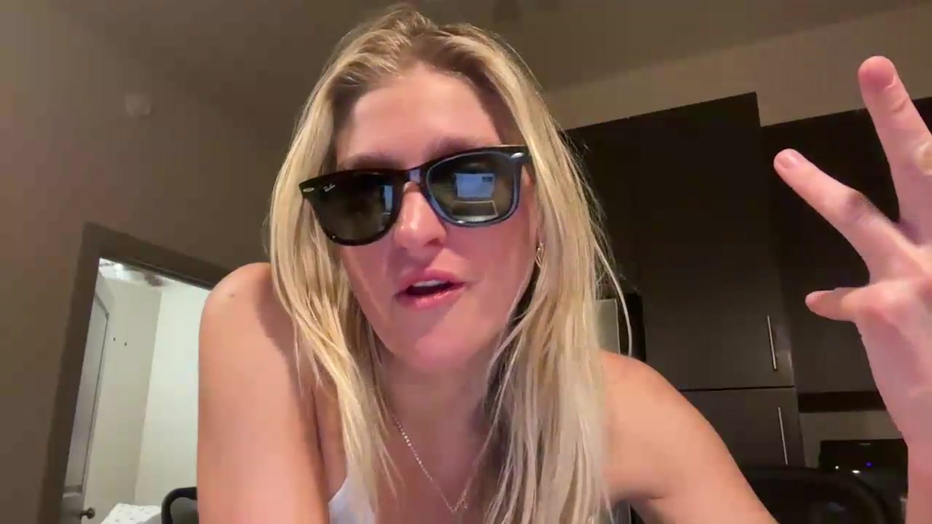 Gallery image thumbnail from Partygirl1's myfreecams stream on, 06/02/2026, 12:18 image 13 of 20