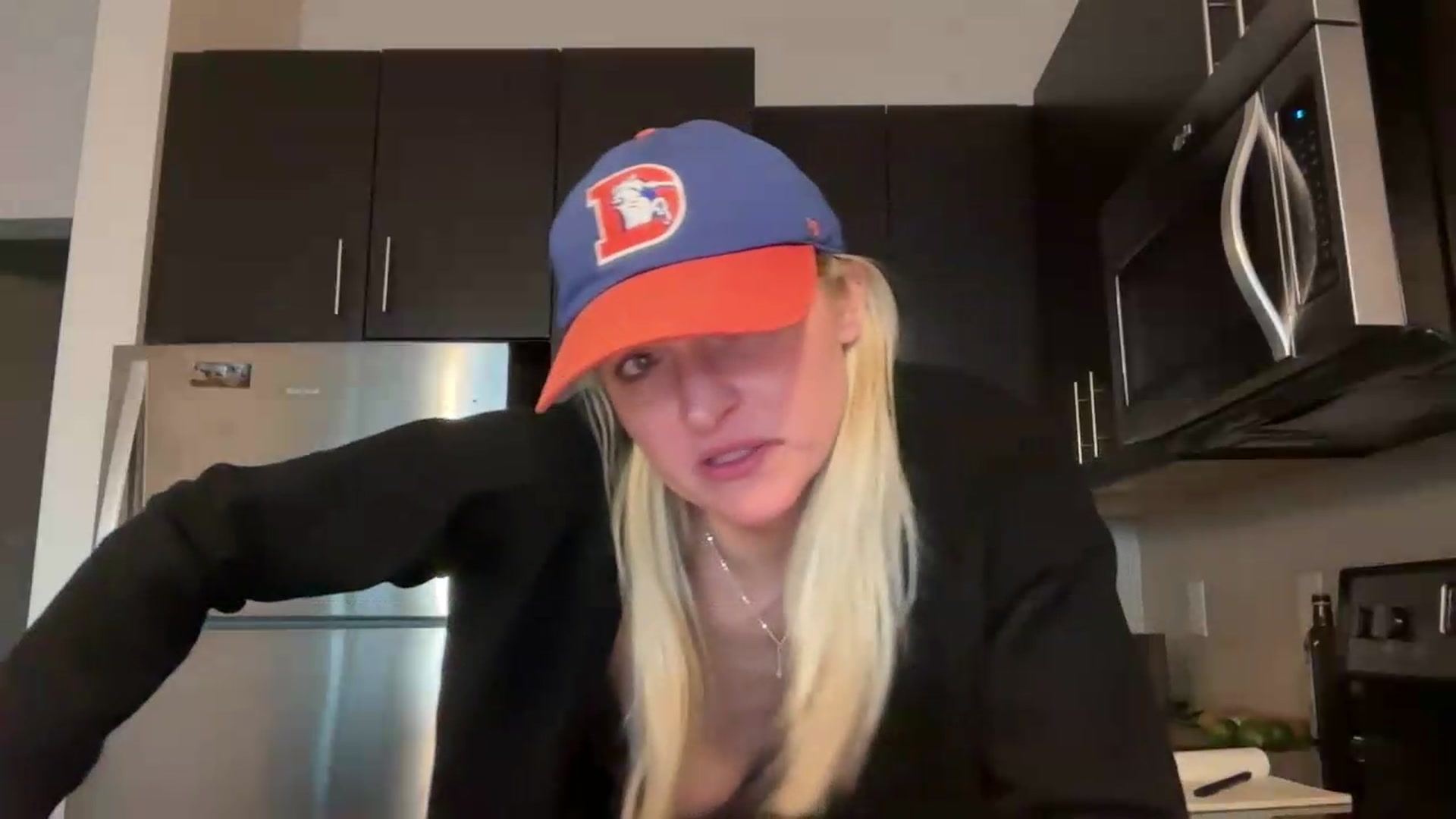 Gallery image thumbnail from Partygirl1's myfreecams stream on, 06/03/2026, 13:15 image 9 of 20
