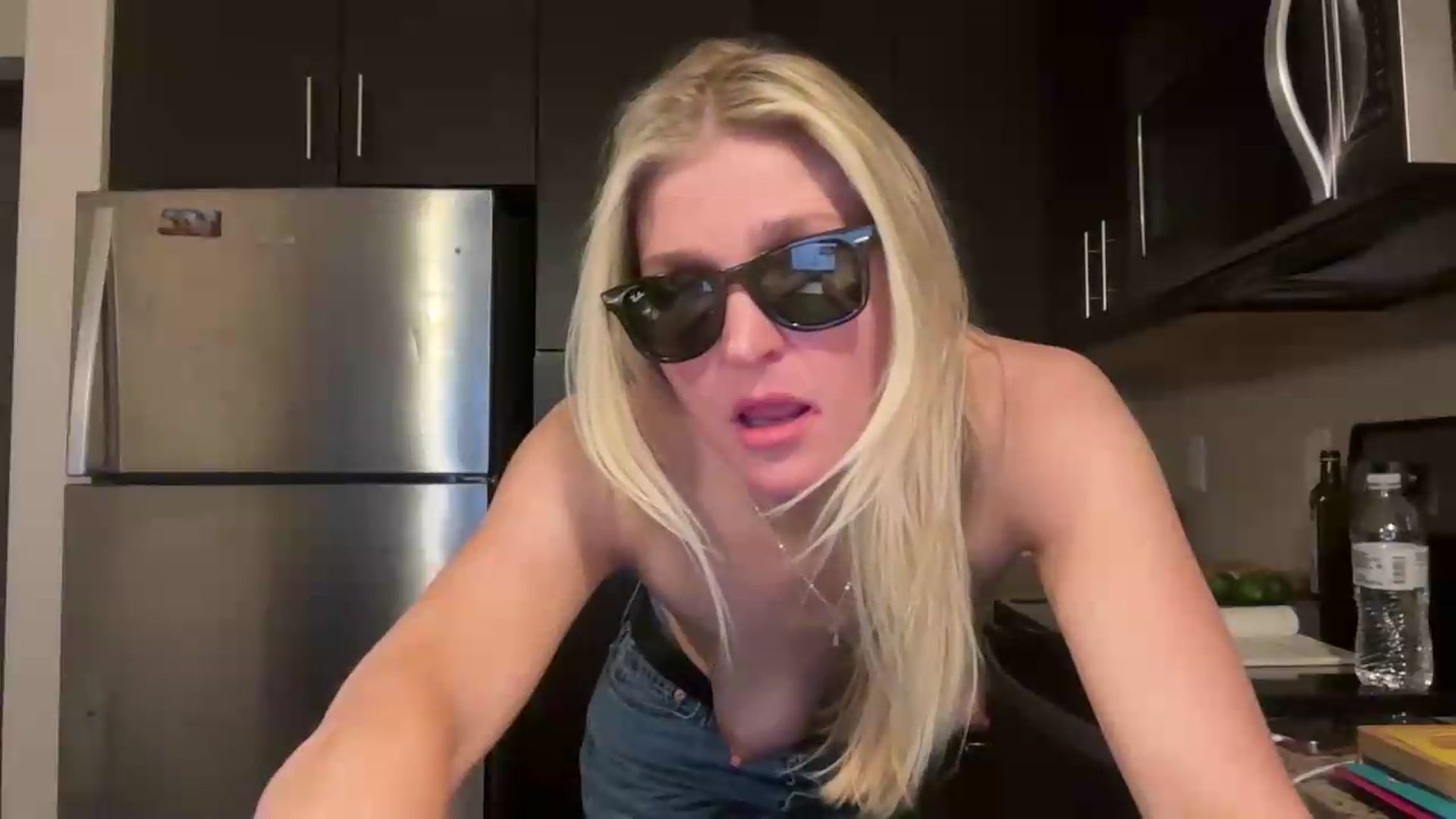 Gallery image thumbnail from Partygirl1's myfreecams stream on, 06/03/2026, 13:15 image 2 of 20
