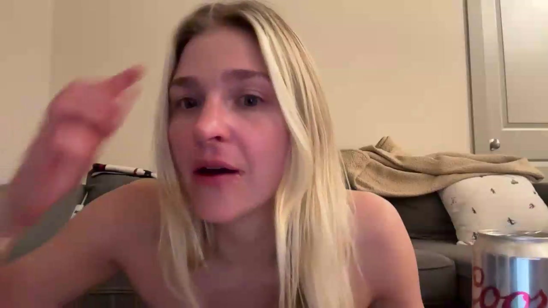 Gallery image thumbnail from Partygirl1's myfreecams stream on, 06/07/2026, 08:11 image 16 of 20