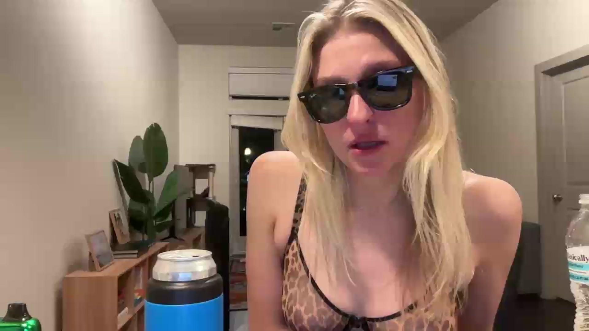 Gallery image thumbnail from Partygirl1's myfreecams stream on, 06/07/2026, 09:50 image 19 of 20