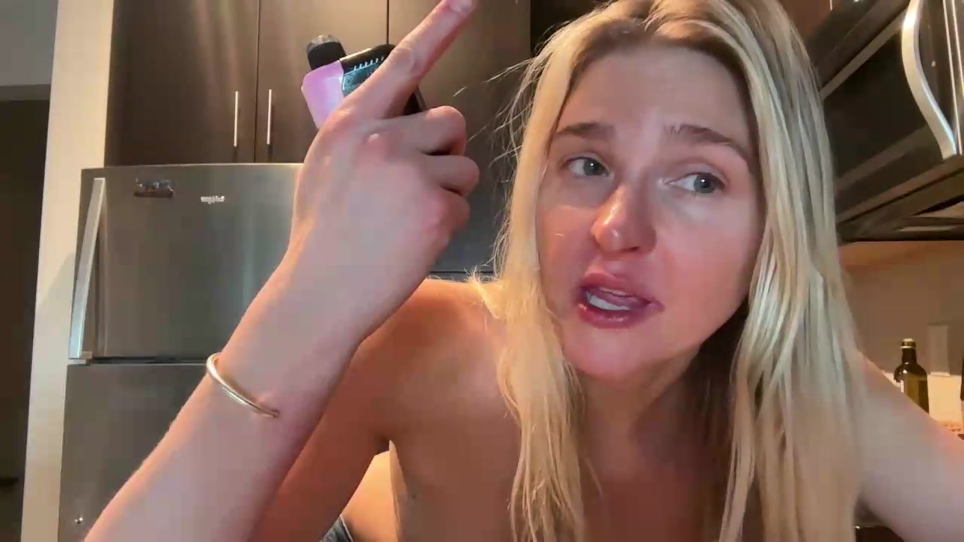 Gallery image thumbnail from Partygirl1's myfreecams stream on, 06/07/2026, 14:44 image 13 of 20