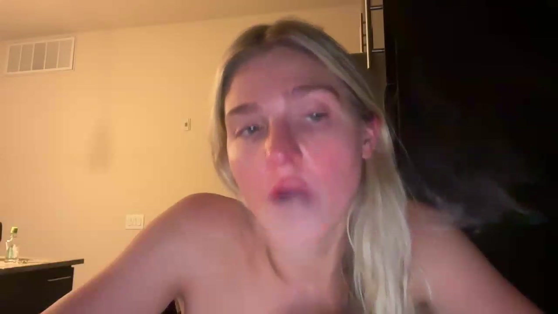 Gallery image thumbnail from Partygirl1's myfreecams stream on, 06/08/2026, 09:55 image 16 of 20