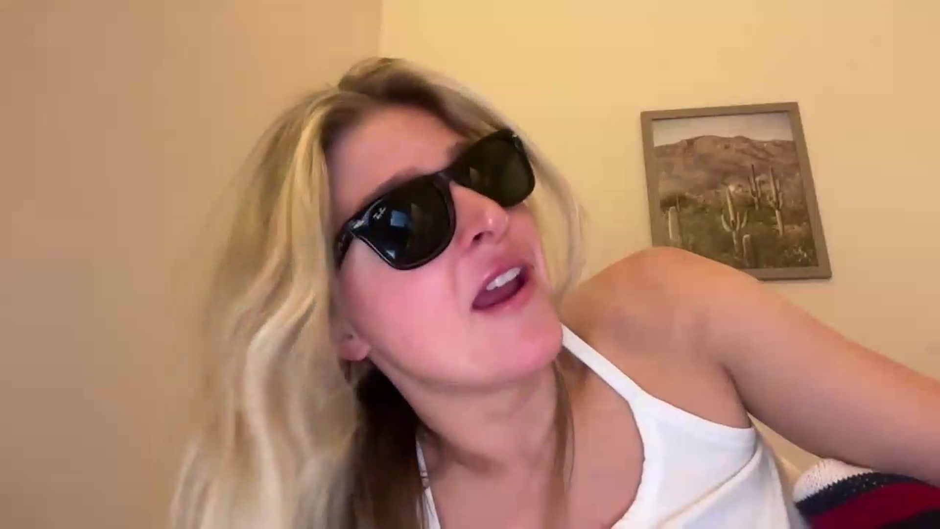 Gallery image thumbnail from Partygirl1's myfreecams stream on, 06/08/2026, 11:57 image 10 of 20