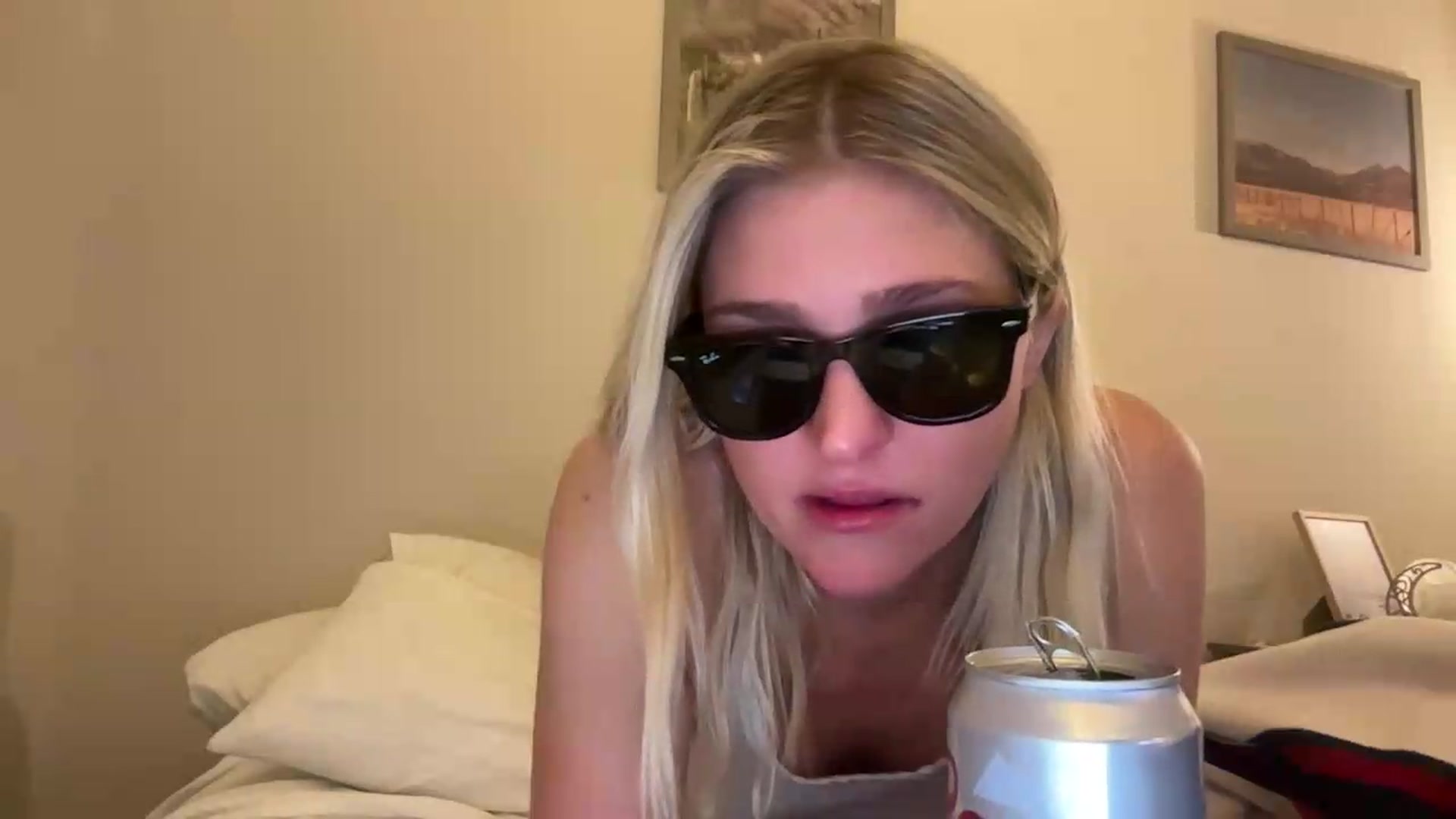 Gallery image thumbnail from Partygirl1's myfreecams stream on, 06/08/2026, 14:02 image 17 of 20
