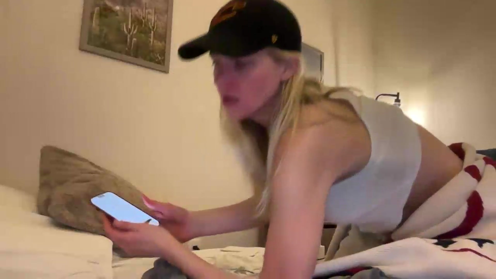 Gallery image thumbnail from Partygirl1's myfreecams stream on, 06/08/2026, 15:12 image 8 of 20