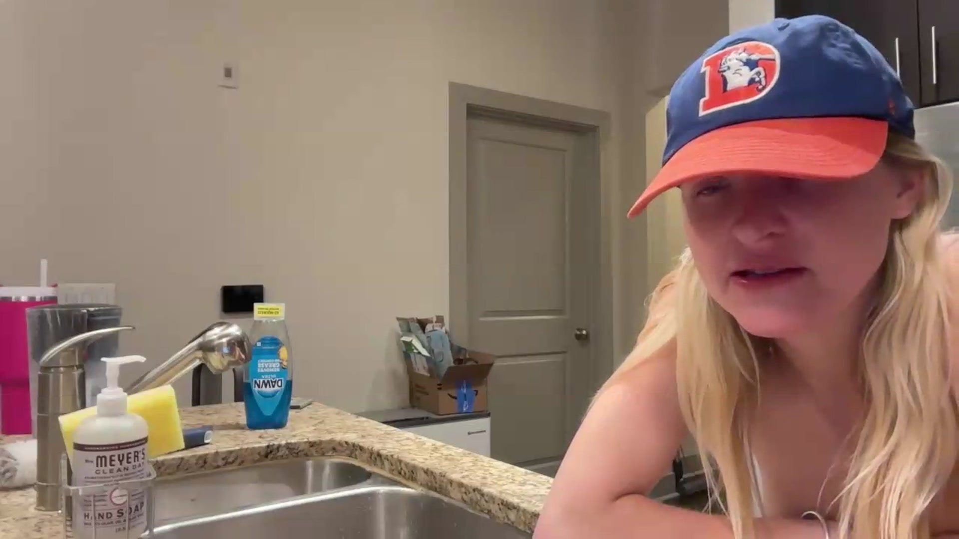 Gallery image thumbnail from Partygirl1's myfreecams stream on, 06/10/2026, 10:58 image 17 of 20