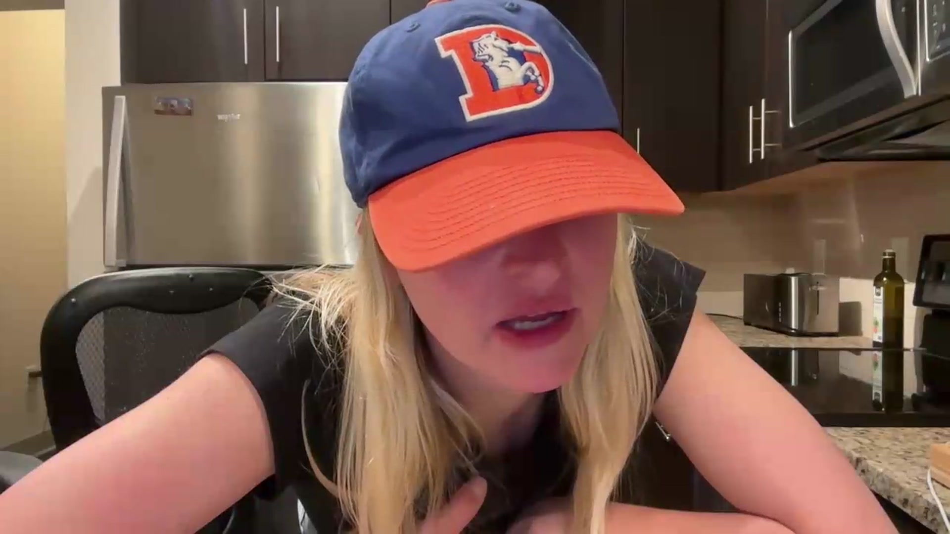 Gallery image thumbnail from Partygirl1's myfreecams stream on, 06/10/2026, 12:20 image 9 of 20