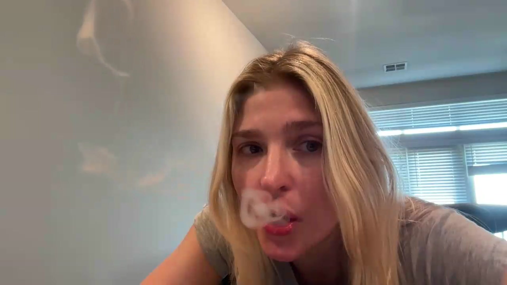 Gallery image thumbnail from Partygirl1's myfreecams stream on, 06/10/2026, 18:17 image 18 of 20
