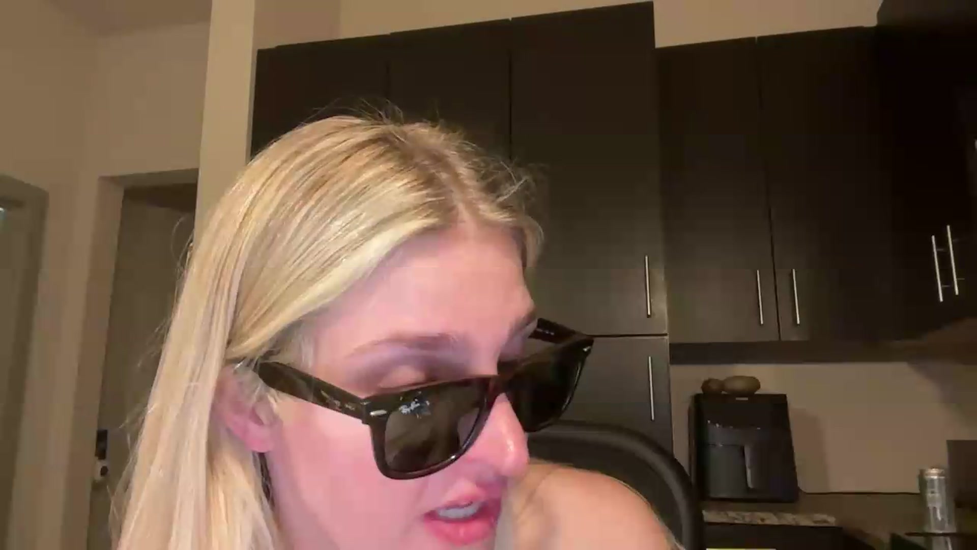 Gallery image thumbnail from Partygirl1's myfreecams stream on, 06/11/2026, 10:02 image 20 of 20
