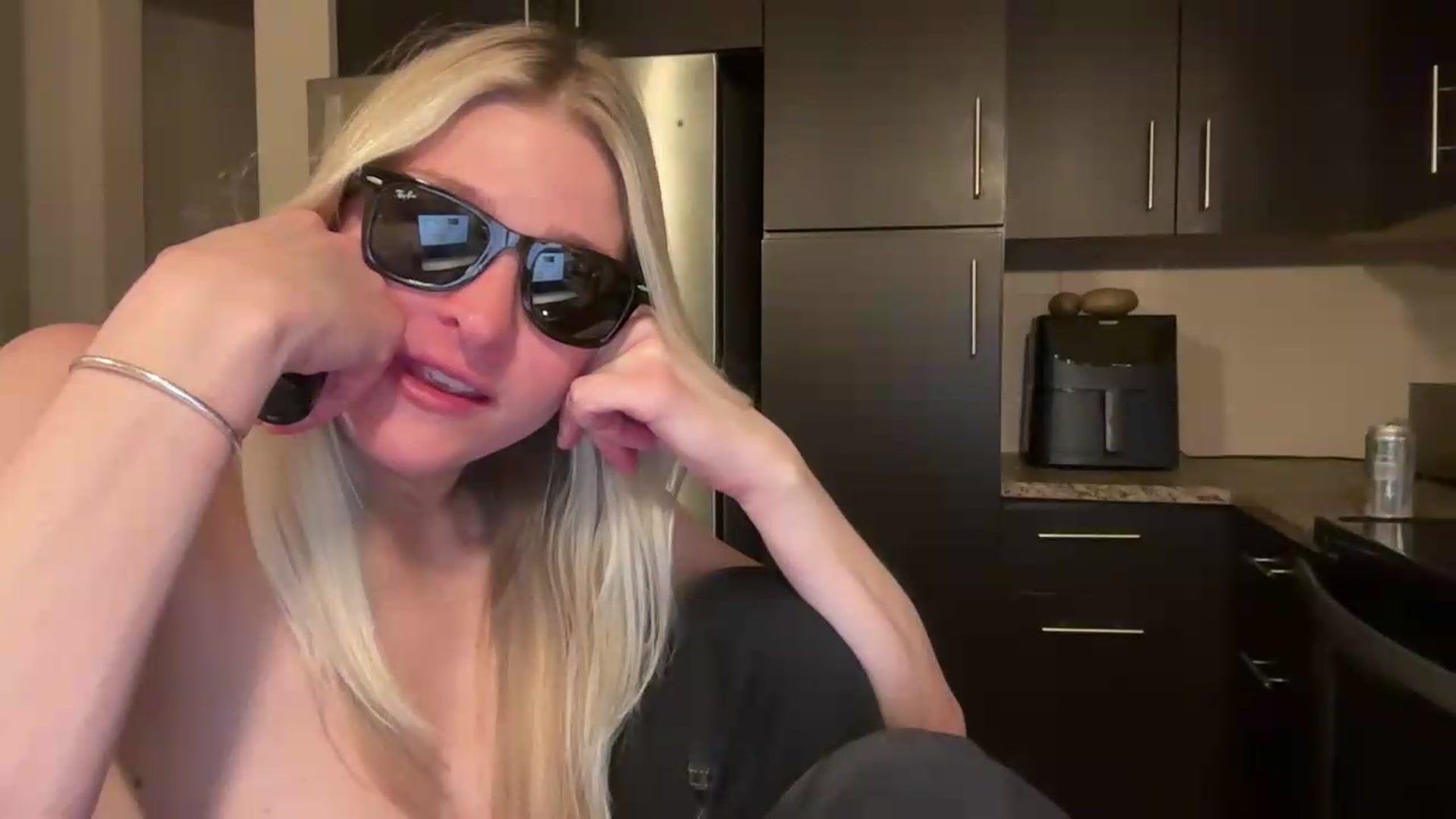 Gallery image thumbnail from Partygirl1's myfreecams stream on, 06/11/2026, 10:02 image 2 of 20