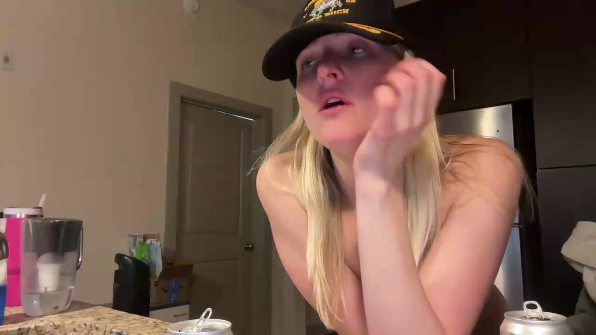 Gallery image thumbnail from Partygirl1's myfreecams stream on, 06/11/2026, 12:19 image 12 of 20