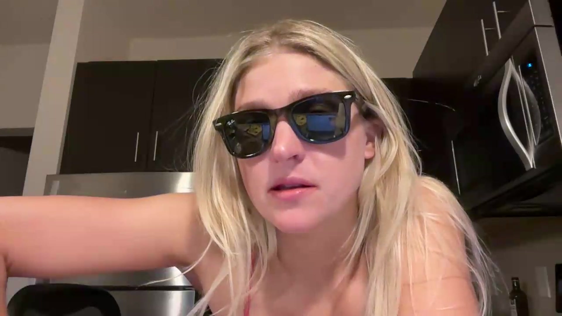 Gallery image thumbnail from Partygirl1's myfreecams stream on, 06/13/2026, 12:12 image 7 of 20