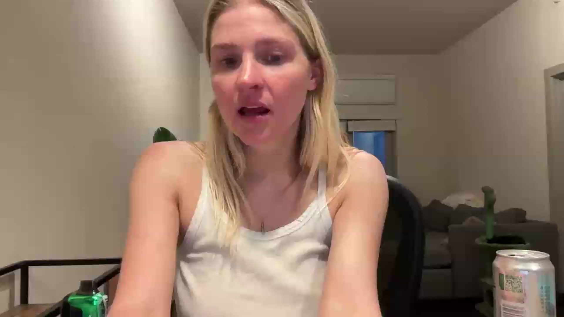 Gallery image thumbnail from Partygirl1's myfreecams stream on, 06/21/2026, 12:33 image 12 of 20