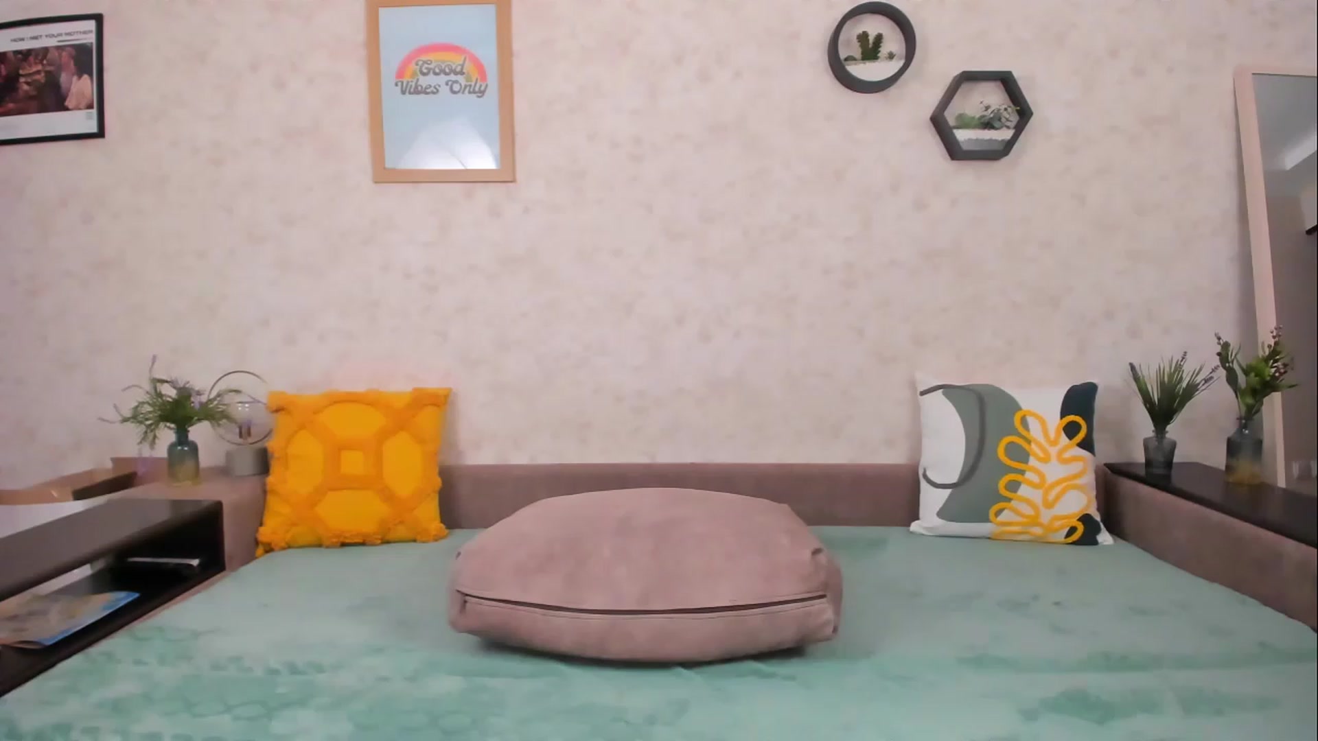 Gallery image thumbnail from Passion_Mery's myfreecams stream on, 04/09/2023, 15:27 image 10 of 20
