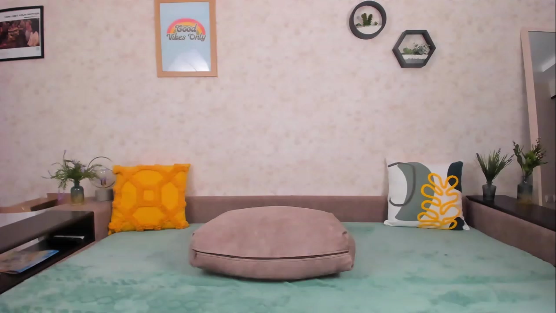 Gallery image thumbnail from Passion_Mery's myfreecams stream on, 04/09/2023, 15:27 image 12 of 20