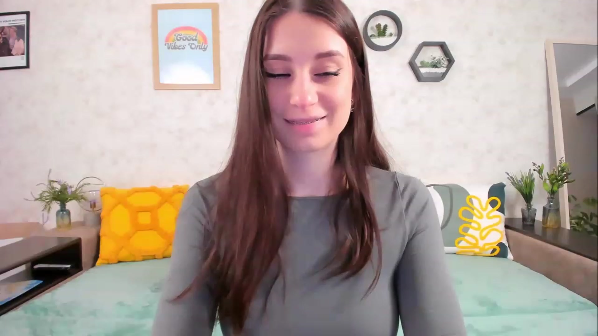 Gallery image thumbnail from Passion_Mery's myfreecams stream on, 04/15/2023, 15:32 image 6 of 20