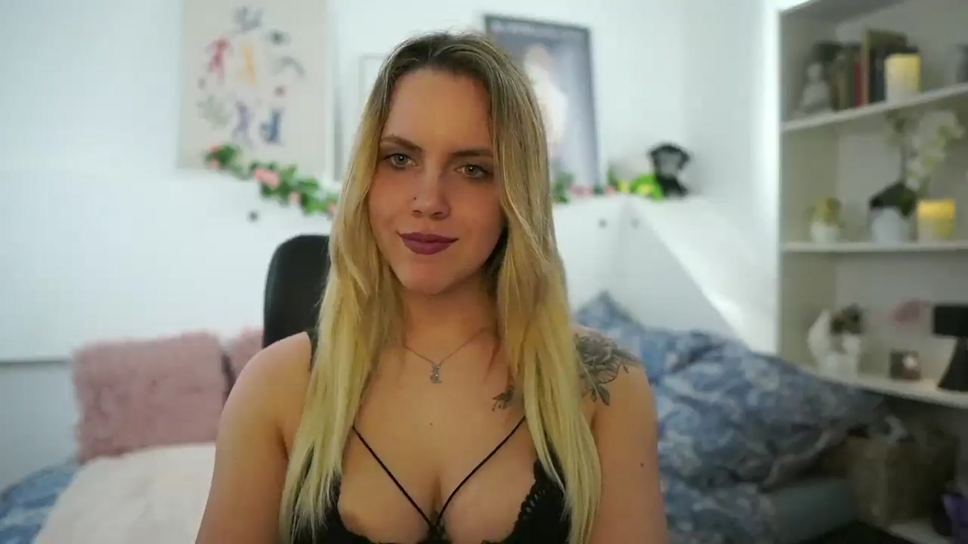 Gallery image thumbnail from Passion_show_'s myfreecams stream on, 04/16/2025, 11:36 image 3 of 20