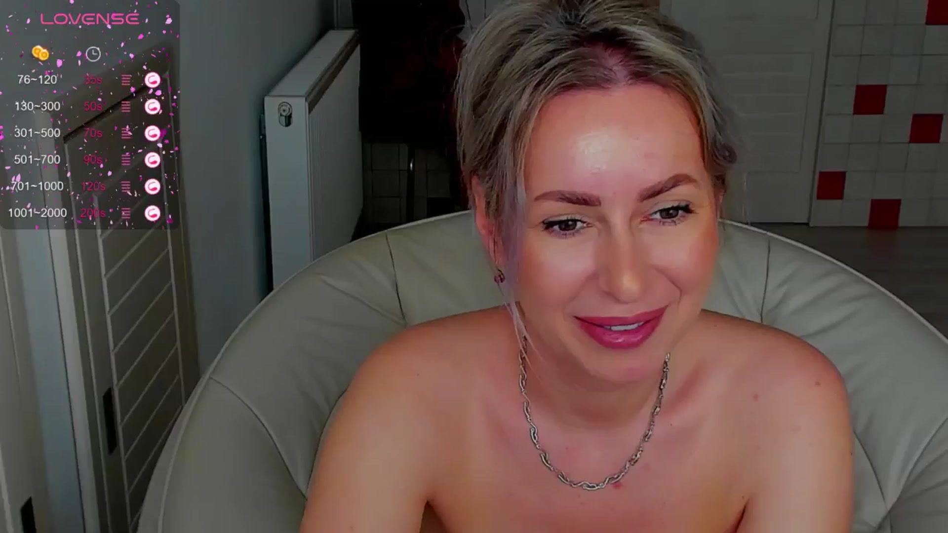 Gallery image thumbnail from Passionkitty0's myfreecams stream on, 06/12/2024, 08:14 image 10 of 20
