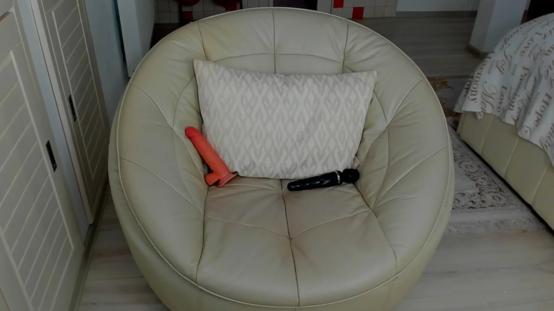 Gallery image thumbnail from Passionkitty0's myfreecams stream on, 02/05/2025, 22:39 image 17 of 20