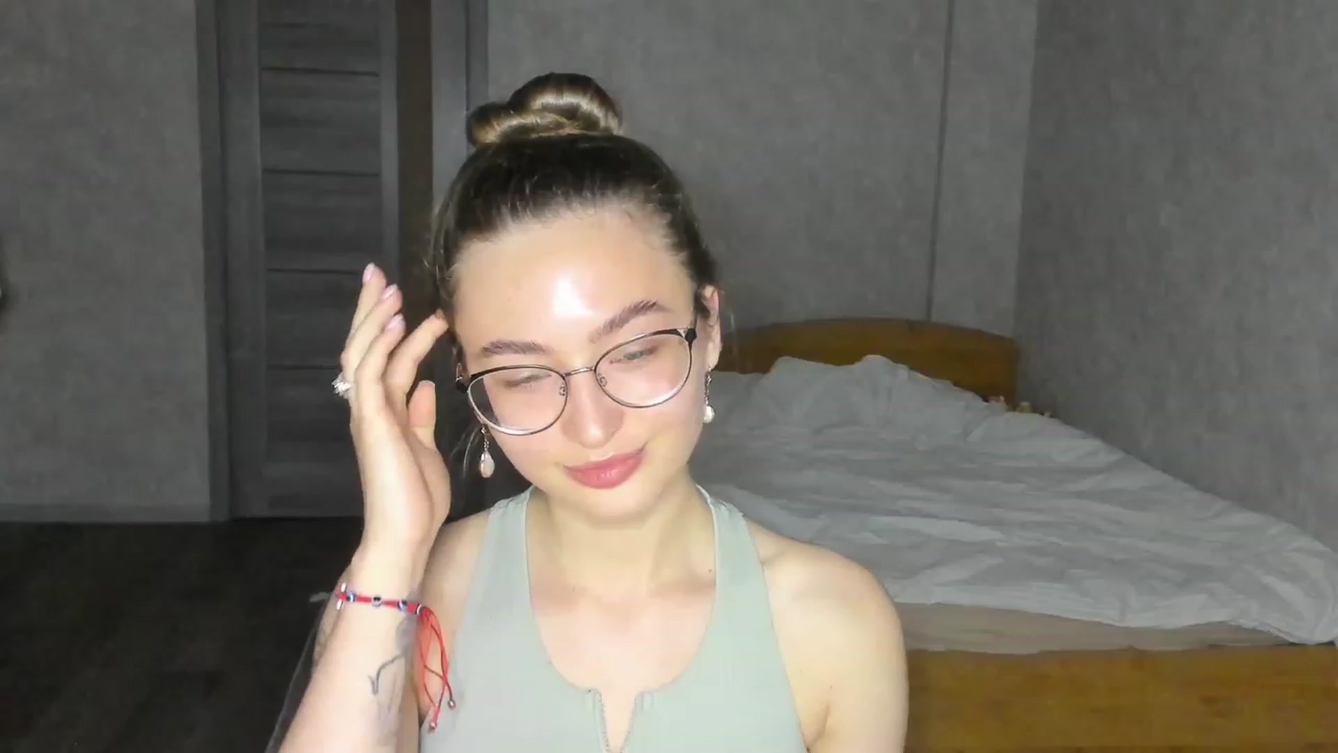 Gallery image thumbnail from Pasta_Lover's myfreecams stream on, 06/08/2023, 24:14 image 16 of 20