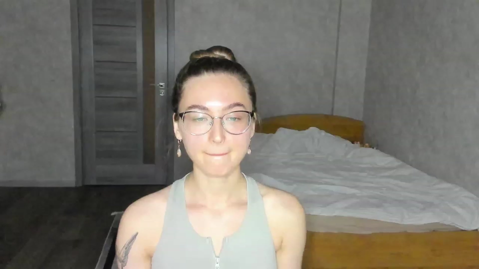 Gallery image thumbnail from Pasta_Lover's myfreecams stream on, 06/08/2023, 24:14 image 18 of 20