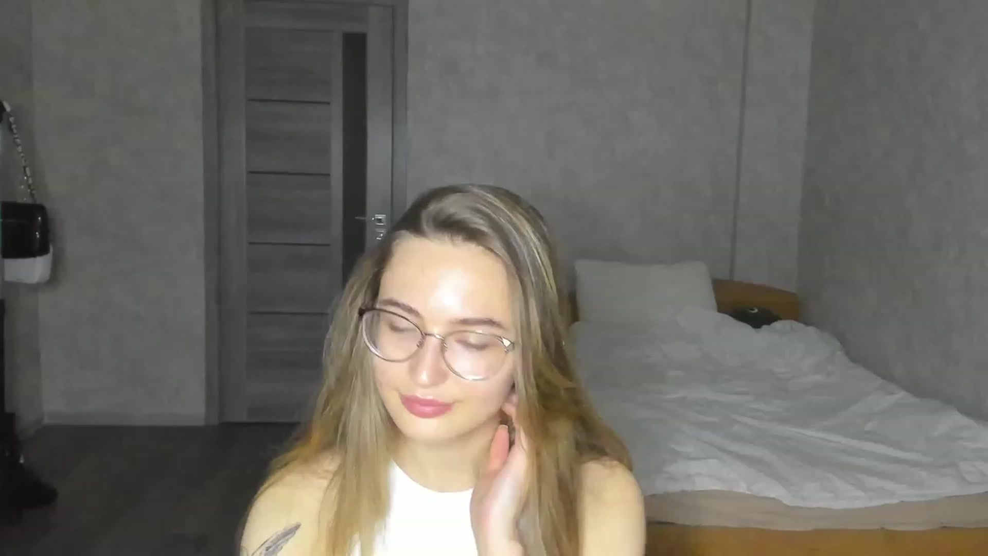 Gallery image thumbnail from Pasta_Lover's myfreecams stream on, 06/09/2023, 22:18 image 14 of 20