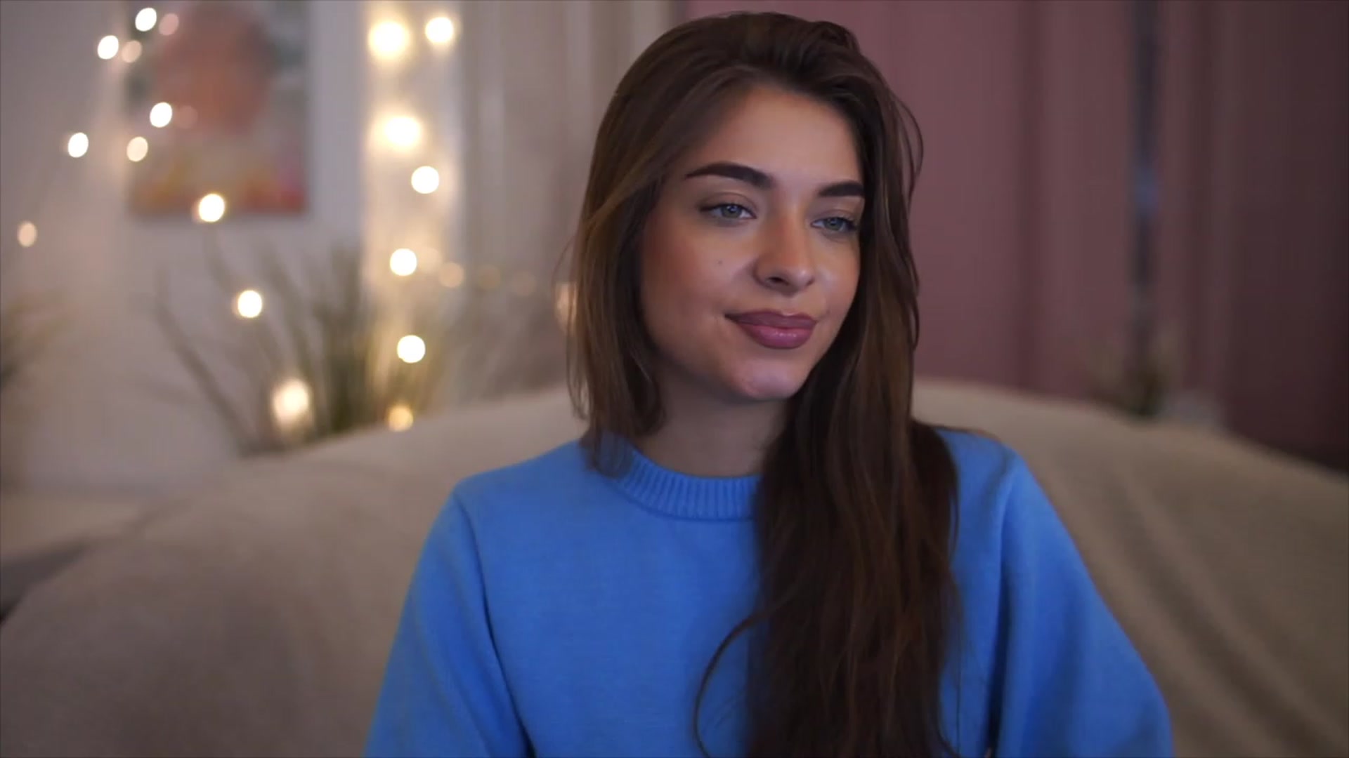 Gallery image thumbnail from Patrascanu333's myfreecams stream on, 11/24/2022, 17:33 image 18 of 20