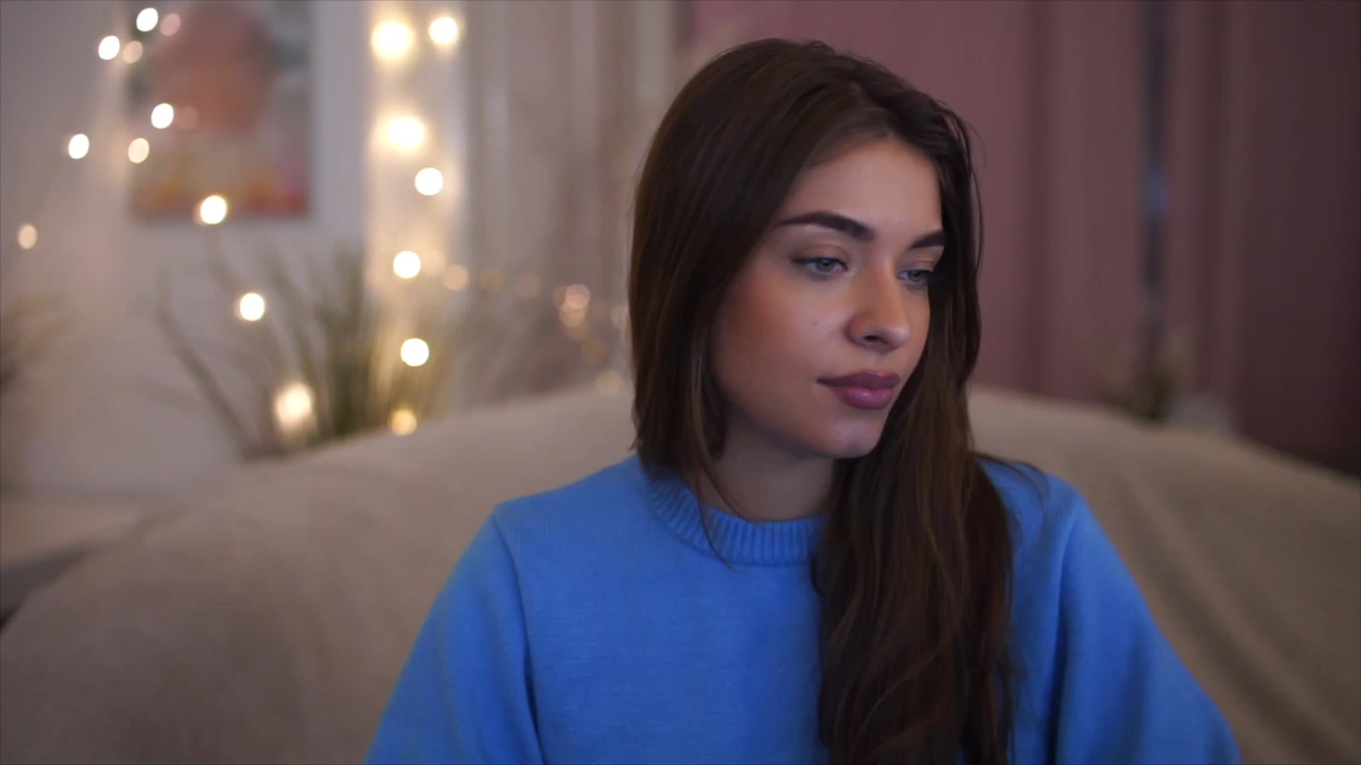 Gallery image thumbnail from Patrascanu333's myfreecams stream on, 11/24/2022, 17:33 image 13 of 20