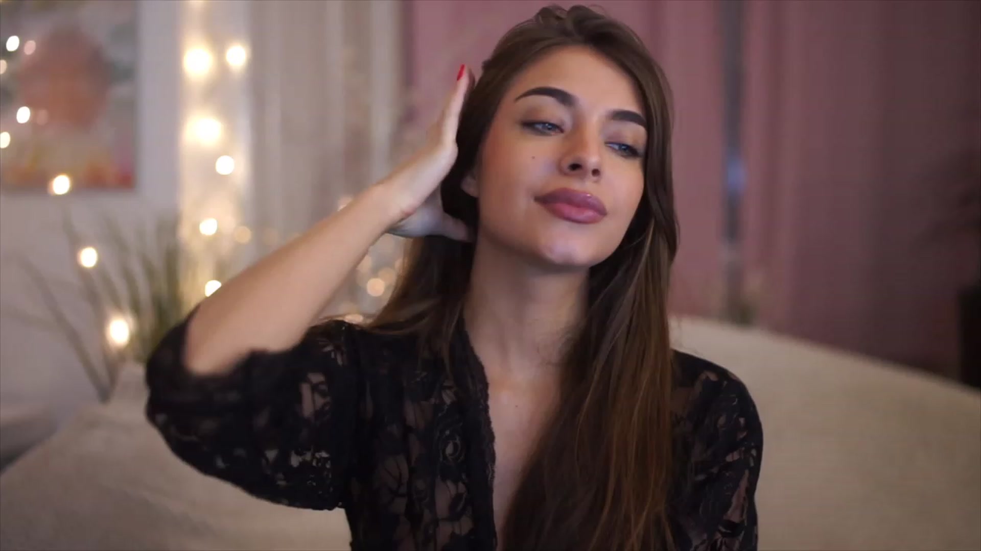 Gallery image thumbnail from Patrascanu333's myfreecams stream on, 12/03/2022, 16:56 image 11 of 20