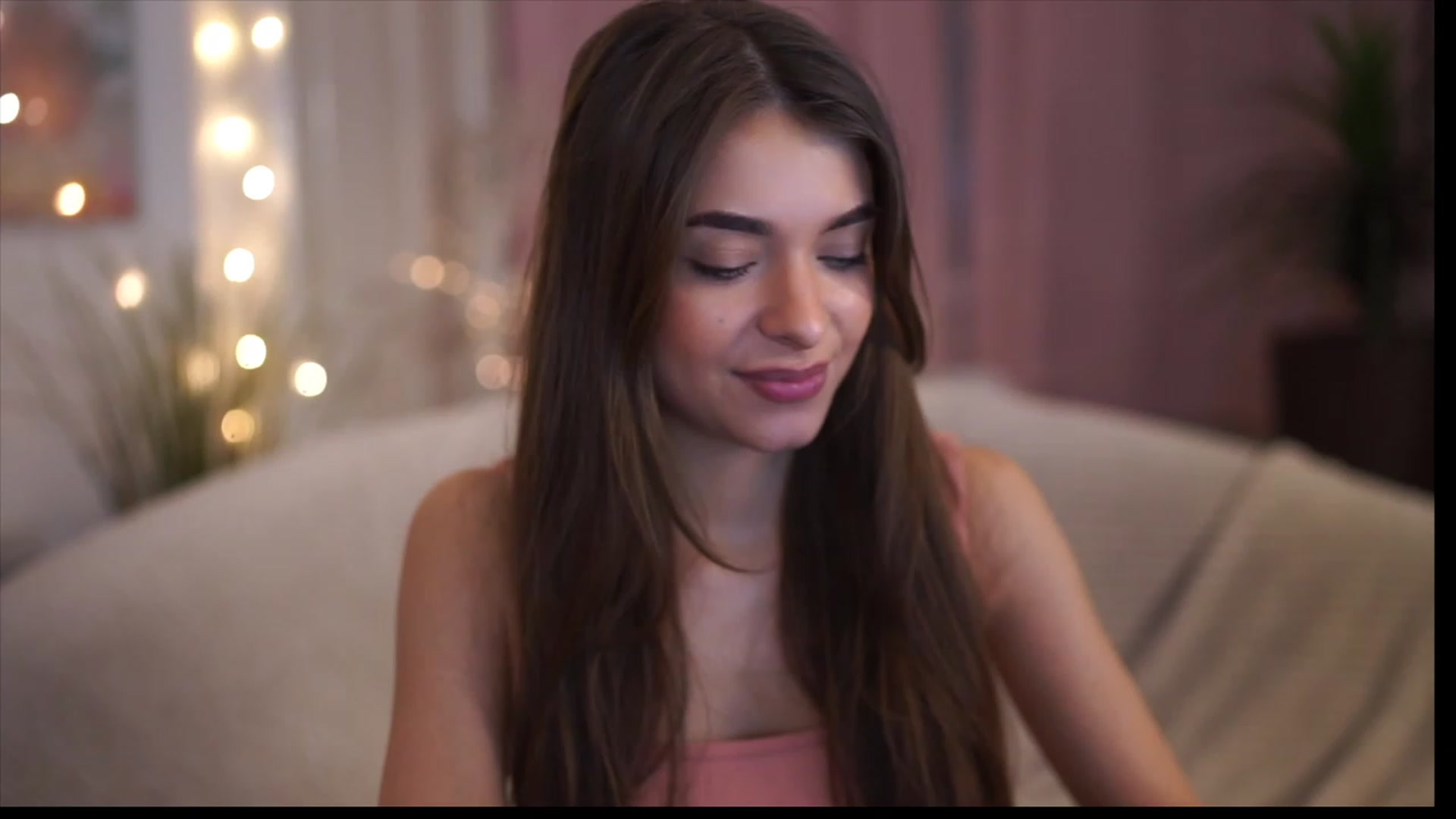 Gallery image thumbnail from Patrascanu333's myfreecams stream on, 12/10/2022, 12:57 image 1 of 20