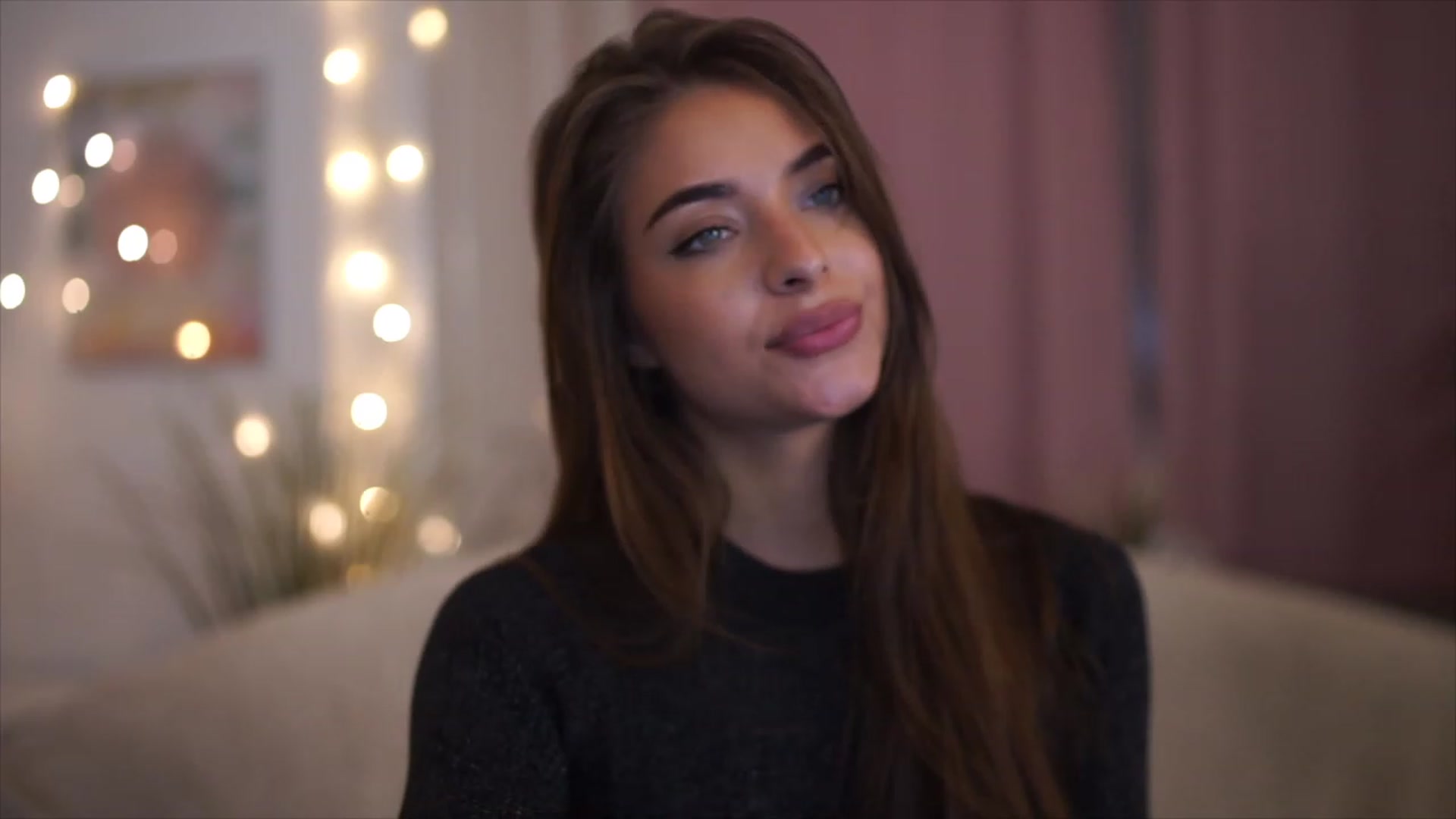 Gallery image thumbnail from Patrascanu333's myfreecams stream on, 12/16/2022, 17:01 image 19 of 20