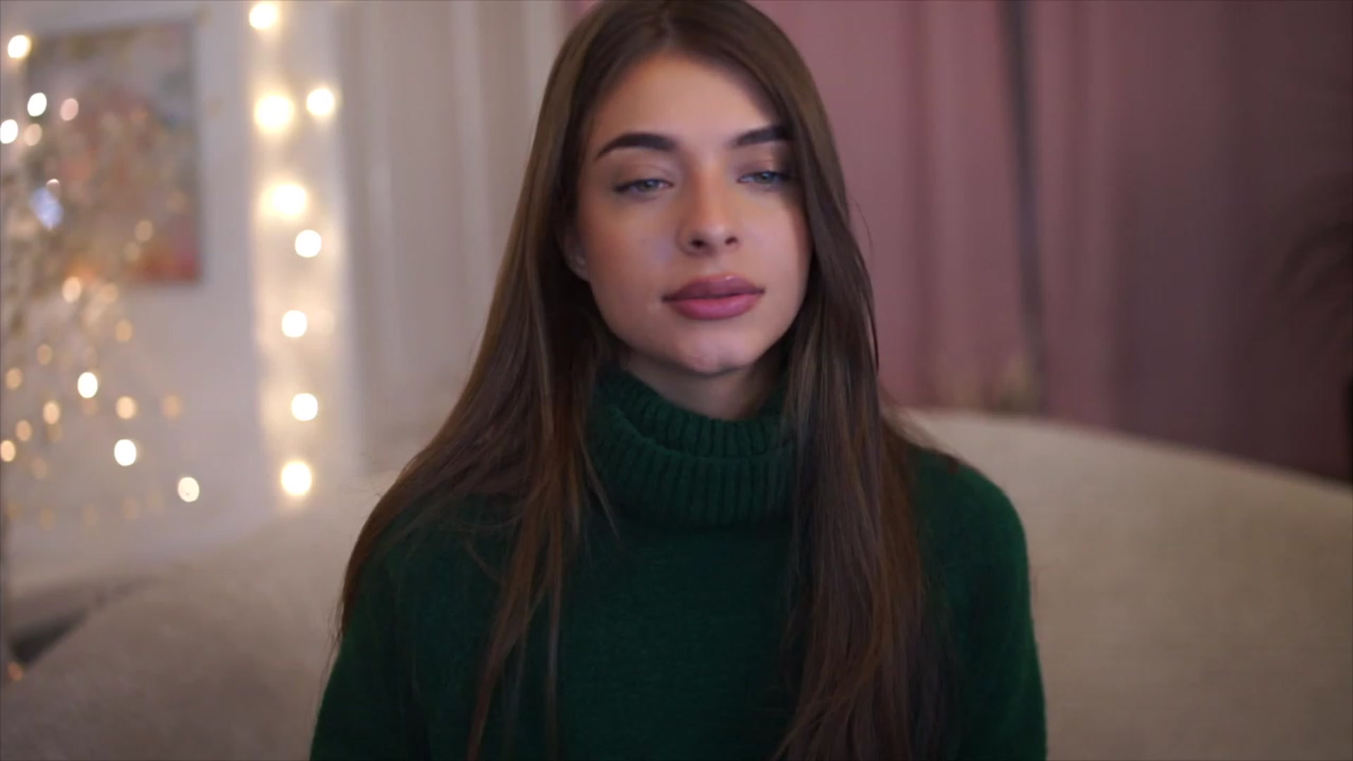 Gallery image thumbnail from Patrascanu333's myfreecams stream on, 12/20/2022, 17:25 image 6 of 20