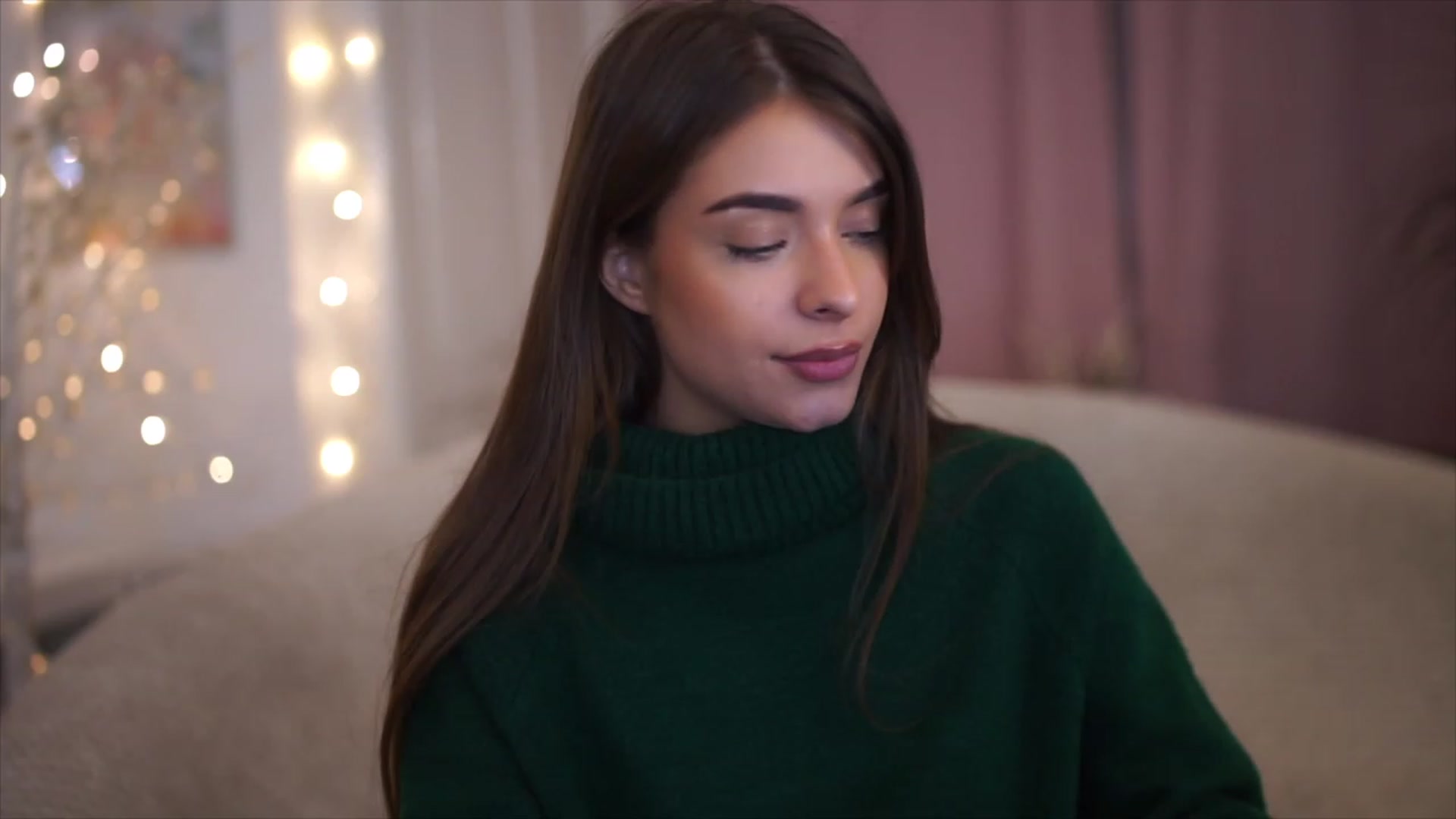 Gallery image thumbnail from Patrascanu333's myfreecams stream on, 12/20/2022, 17:25 image 19 of 20