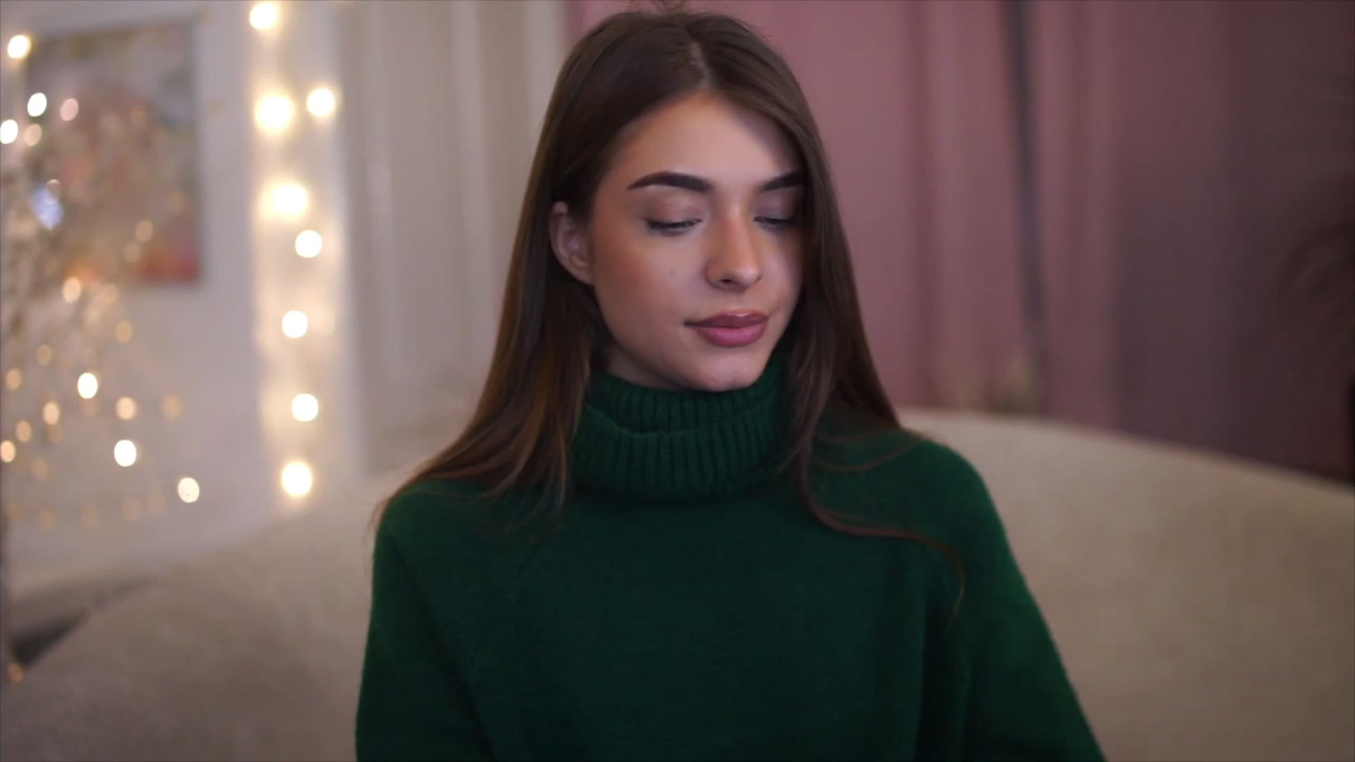 Gallery image thumbnail from Patrascanu333's myfreecams stream on, 12/20/2022, 17:25 image 15 of 20