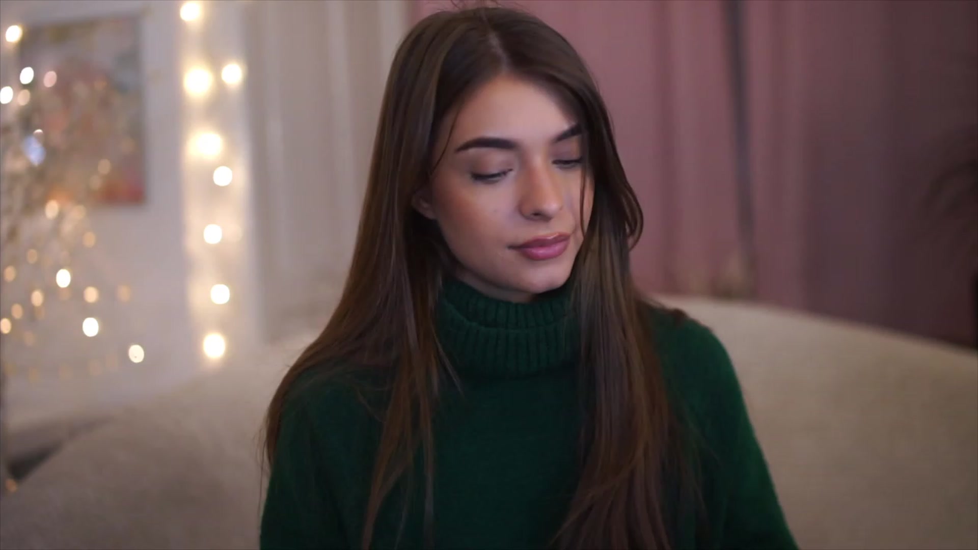 Gallery image thumbnail from Patrascanu333's myfreecams stream on, 12/20/2022, 17:25 image 5 of 20