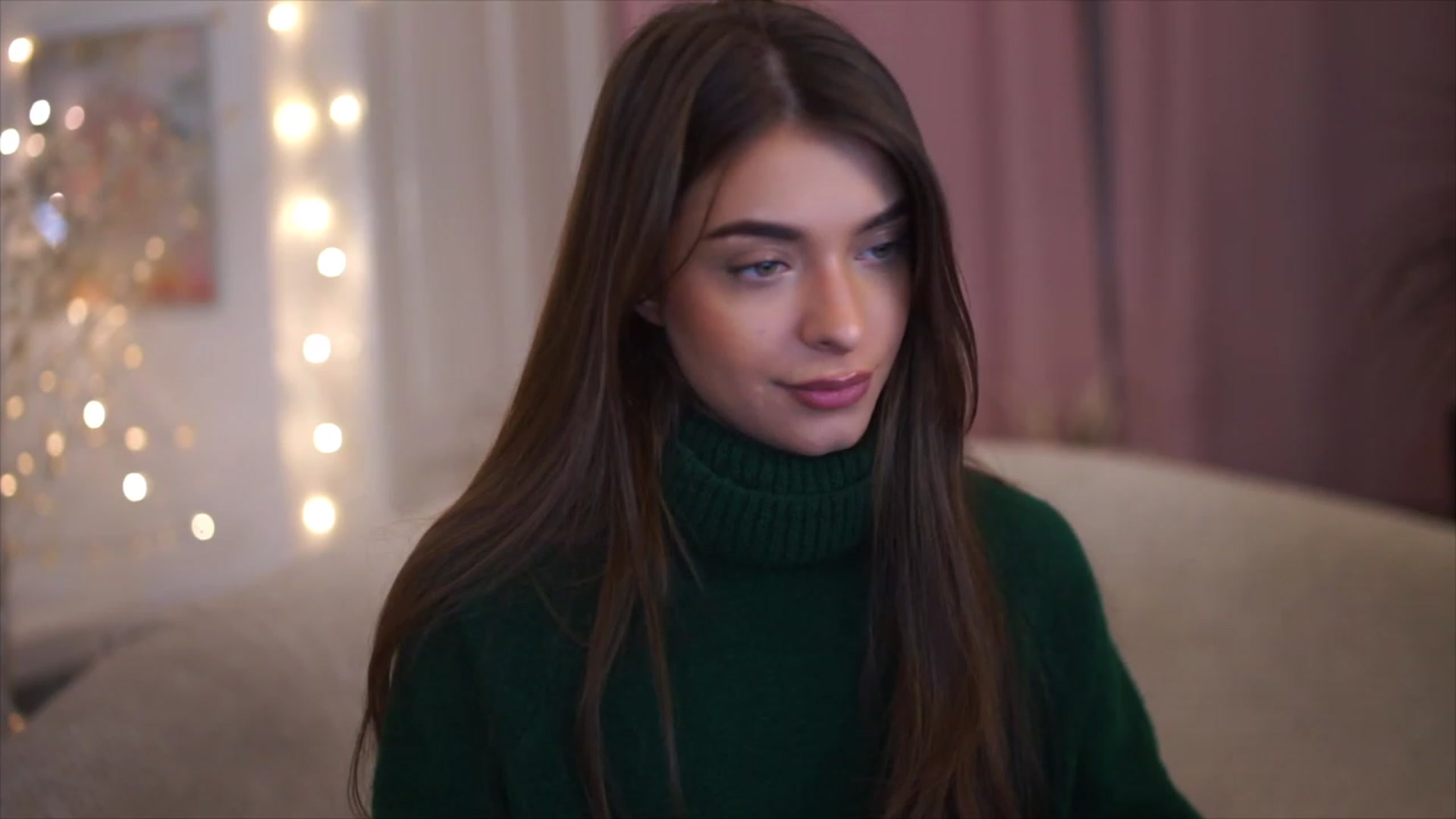 Gallery image thumbnail from Patrascanu333's myfreecams stream on, 12/20/2022, 17:25 image 7 of 20