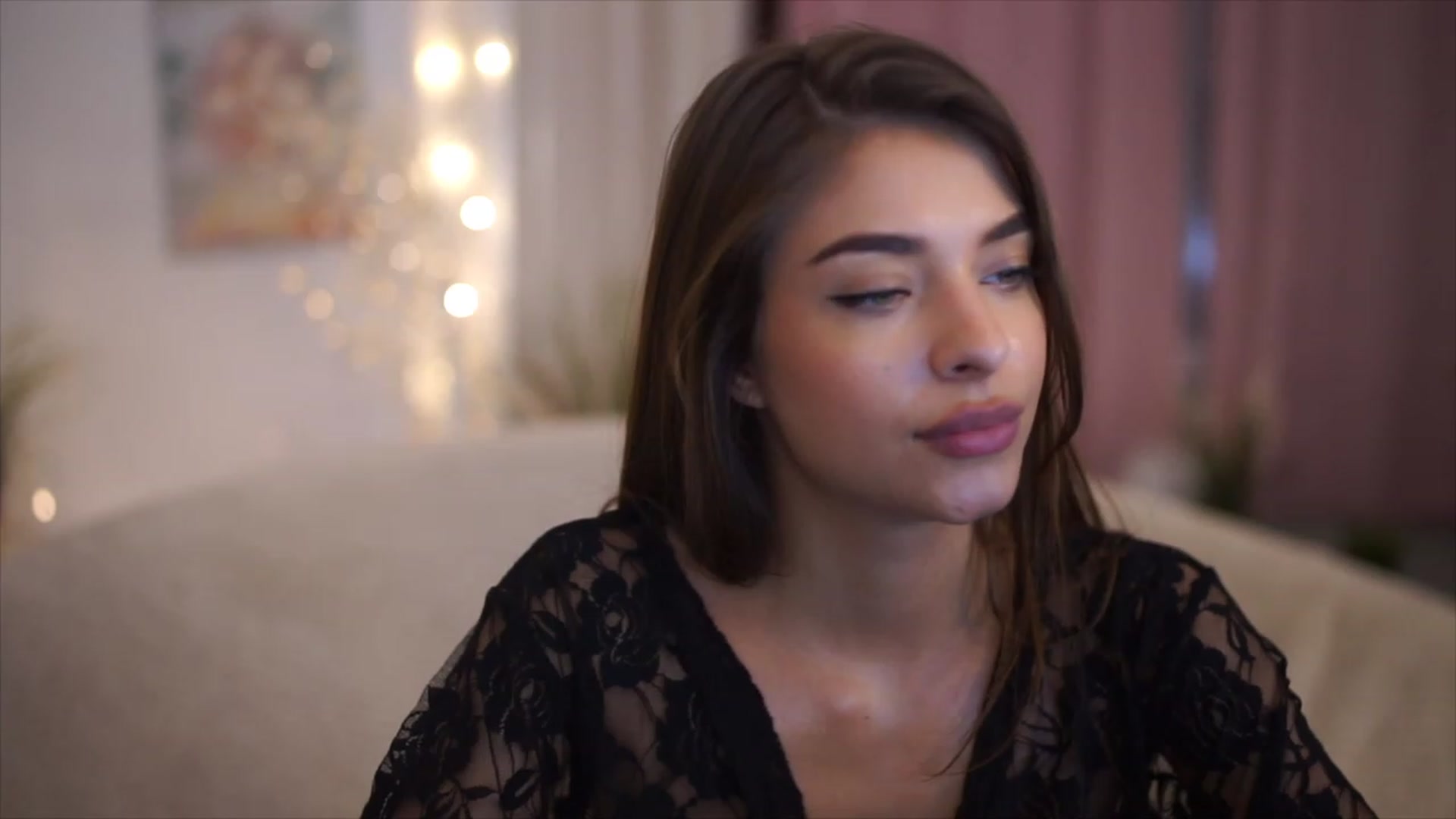Gallery image thumbnail from Patrascanu333's myfreecams stream on, 01/02/2023, 18:08 image 20 of 20
