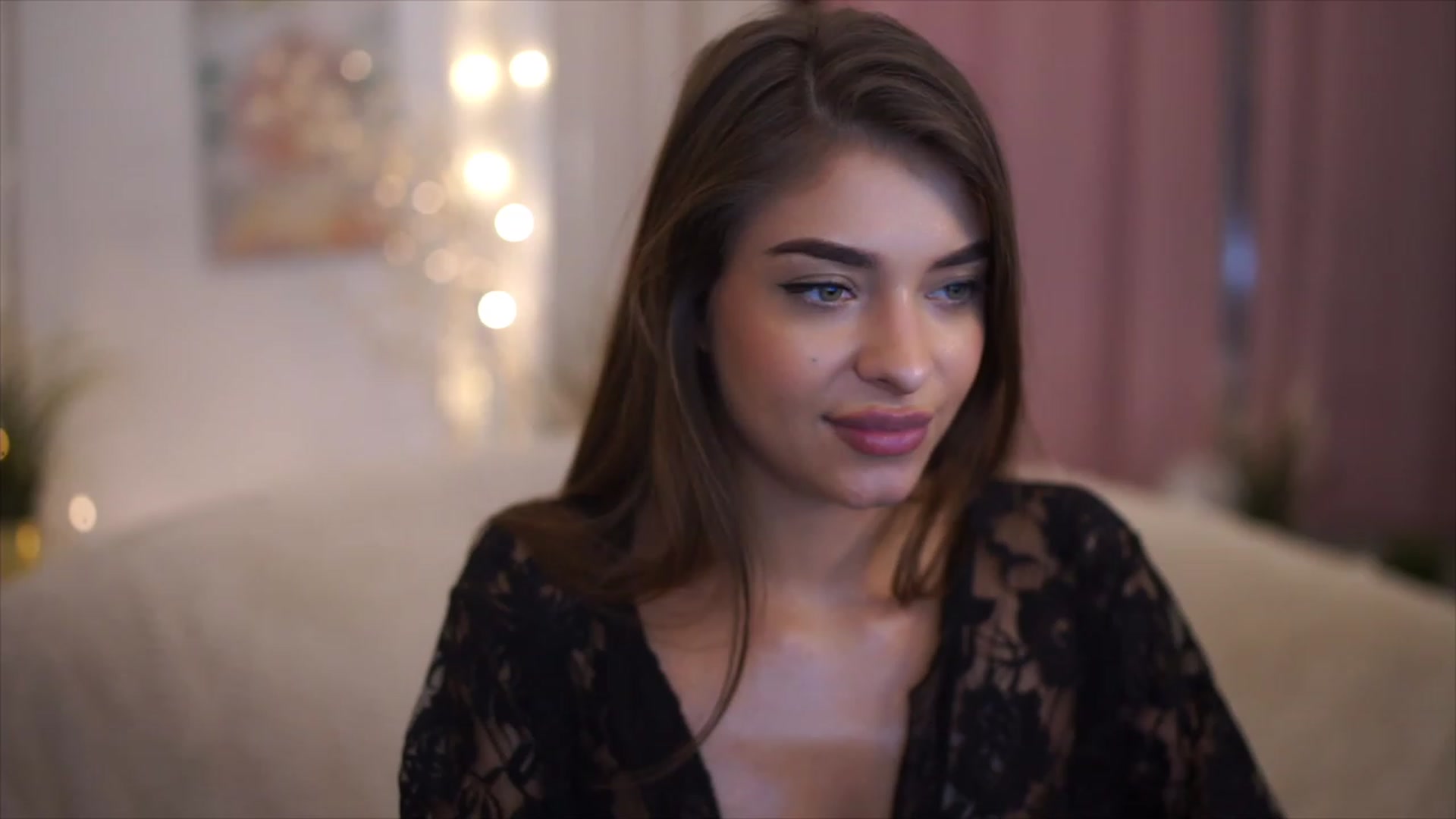 Gallery image thumbnail from Patrascanu333's myfreecams stream on, 01/02/2023, 18:08 image 12 of 20