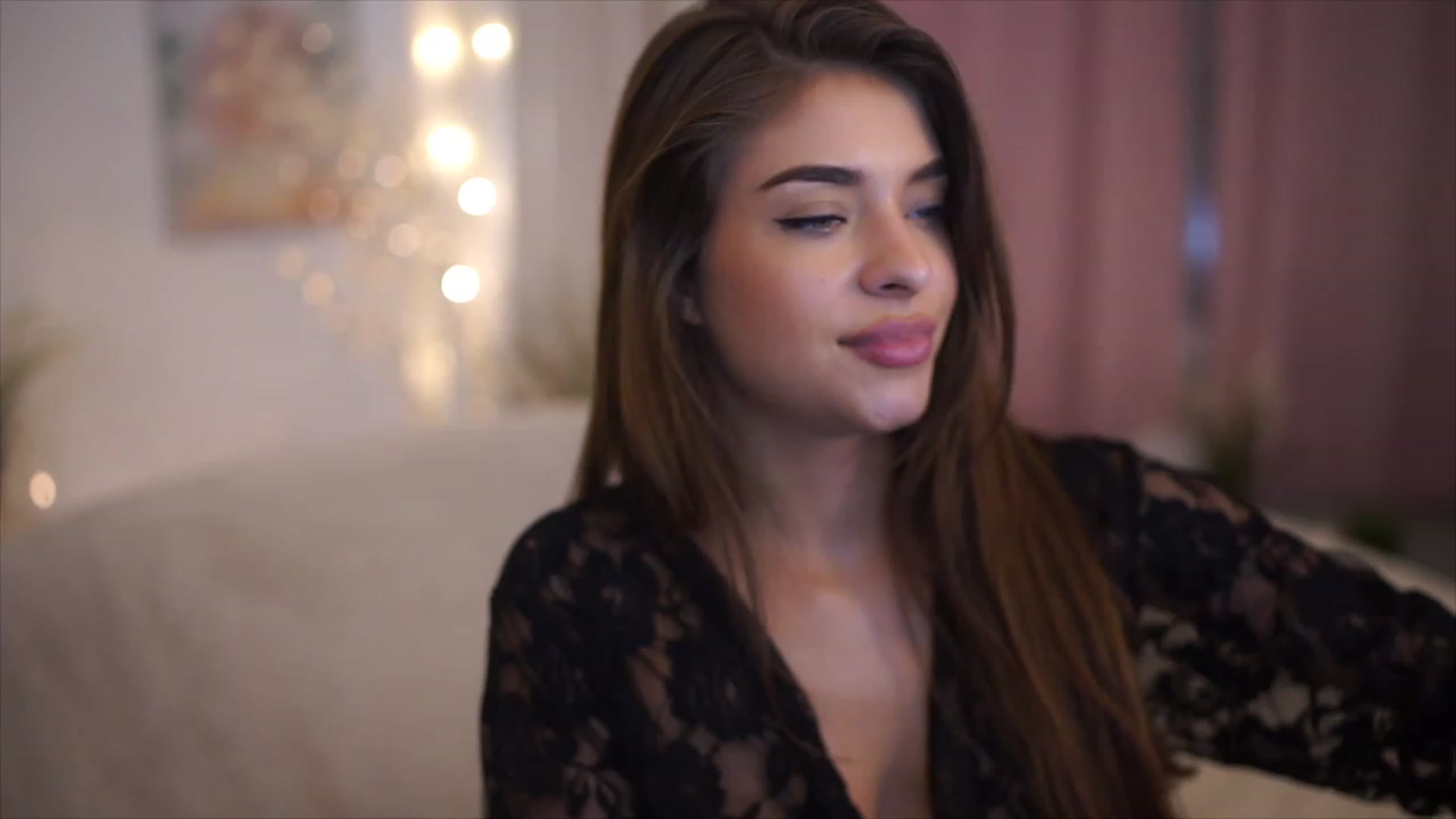 Gallery image thumbnail from Patrascanu333's myfreecams stream on, 01/02/2023, 18:08 image 2 of 20
