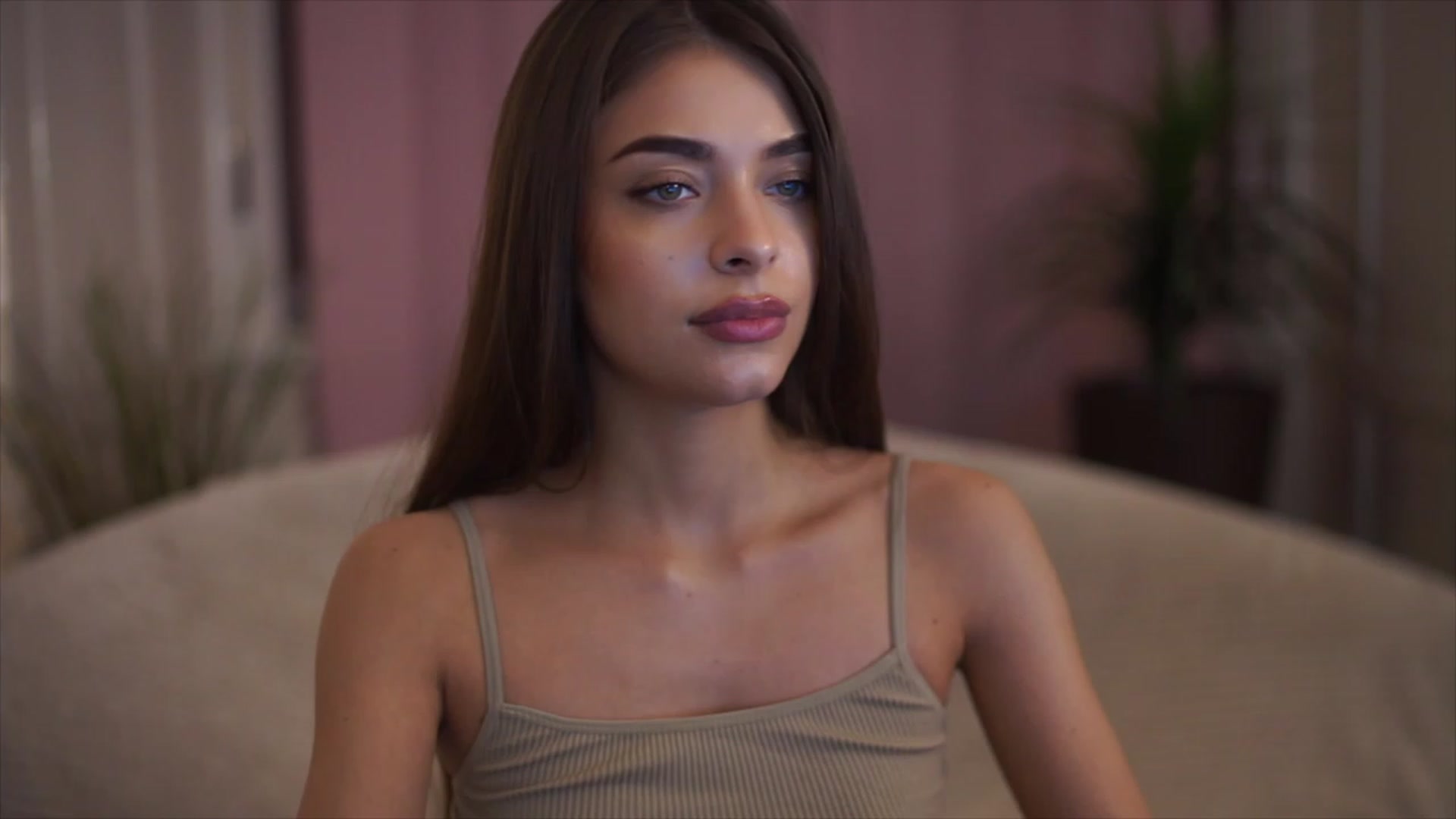 Gallery image thumbnail from Patrascanu333's myfreecams stream on, 01/12/2023, 17:33 image 1 of 20