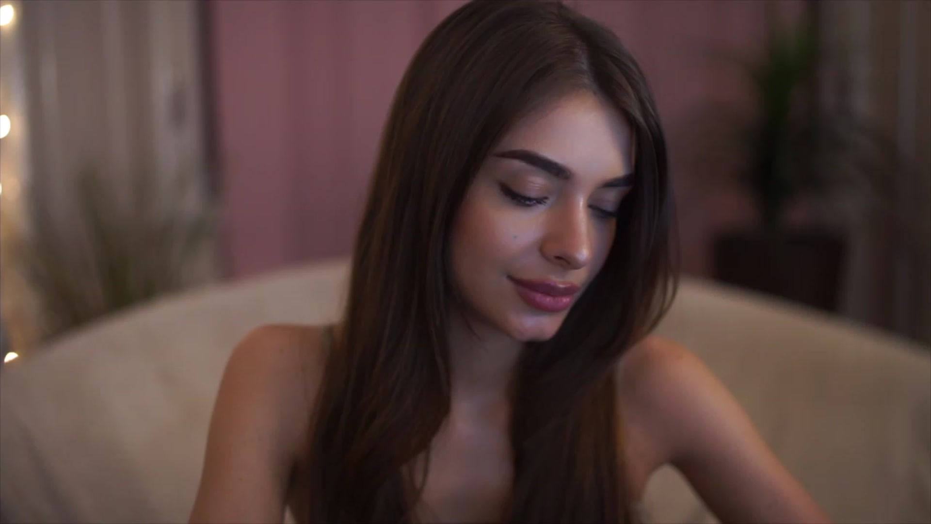 Gallery image thumbnail from Patrascanu333's myfreecams stream on, 01/12/2023, 17:33 image 13 of 20
