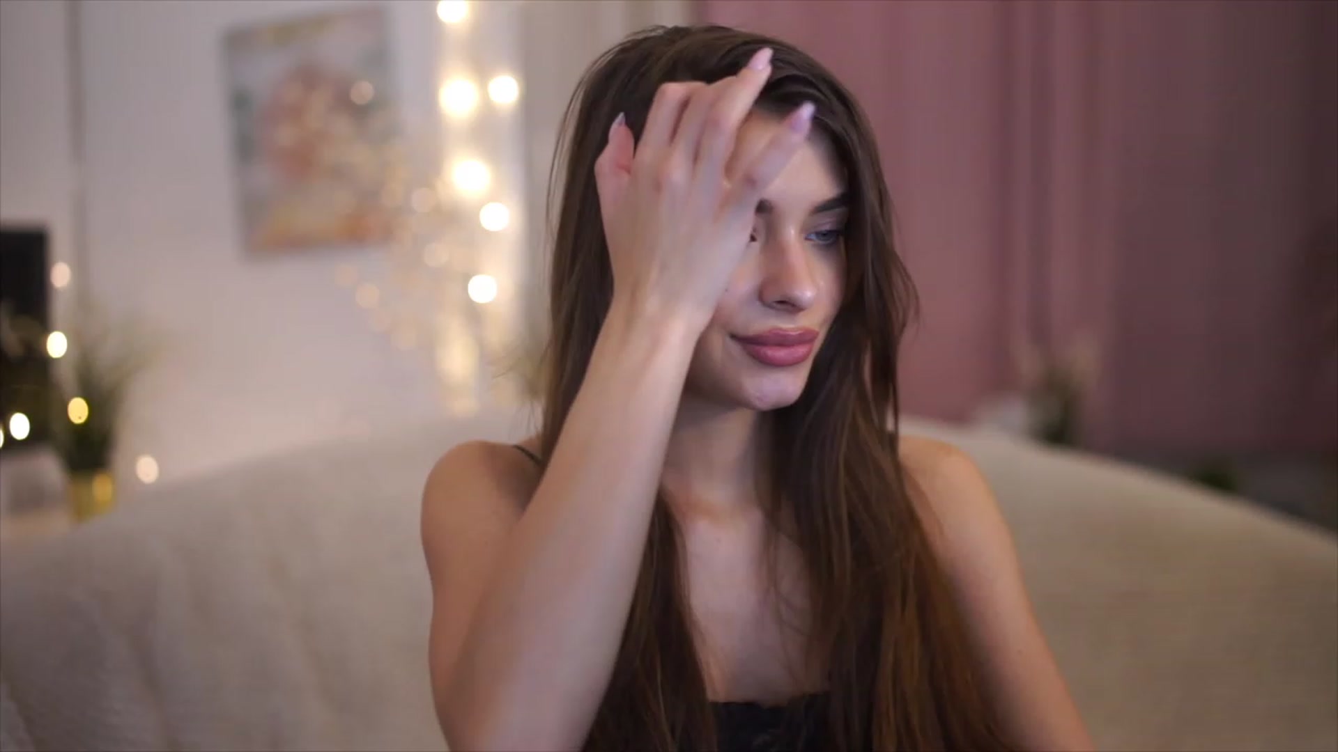 Gallery image thumbnail from Patrascanu333's myfreecams stream on, 01/13/2023, 17:56 image 19 of 20